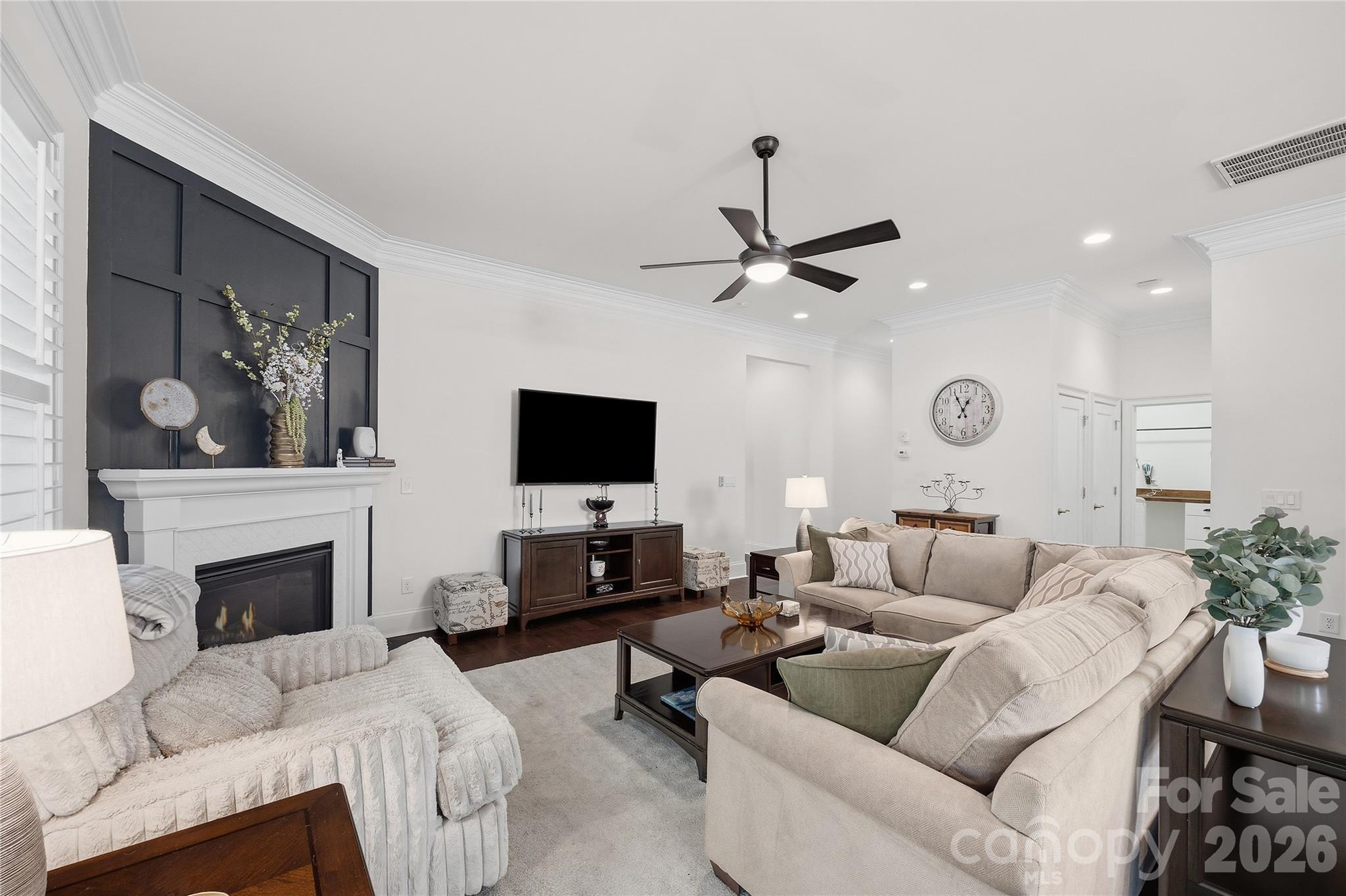 329 Sensibility Circle Property Photo 9