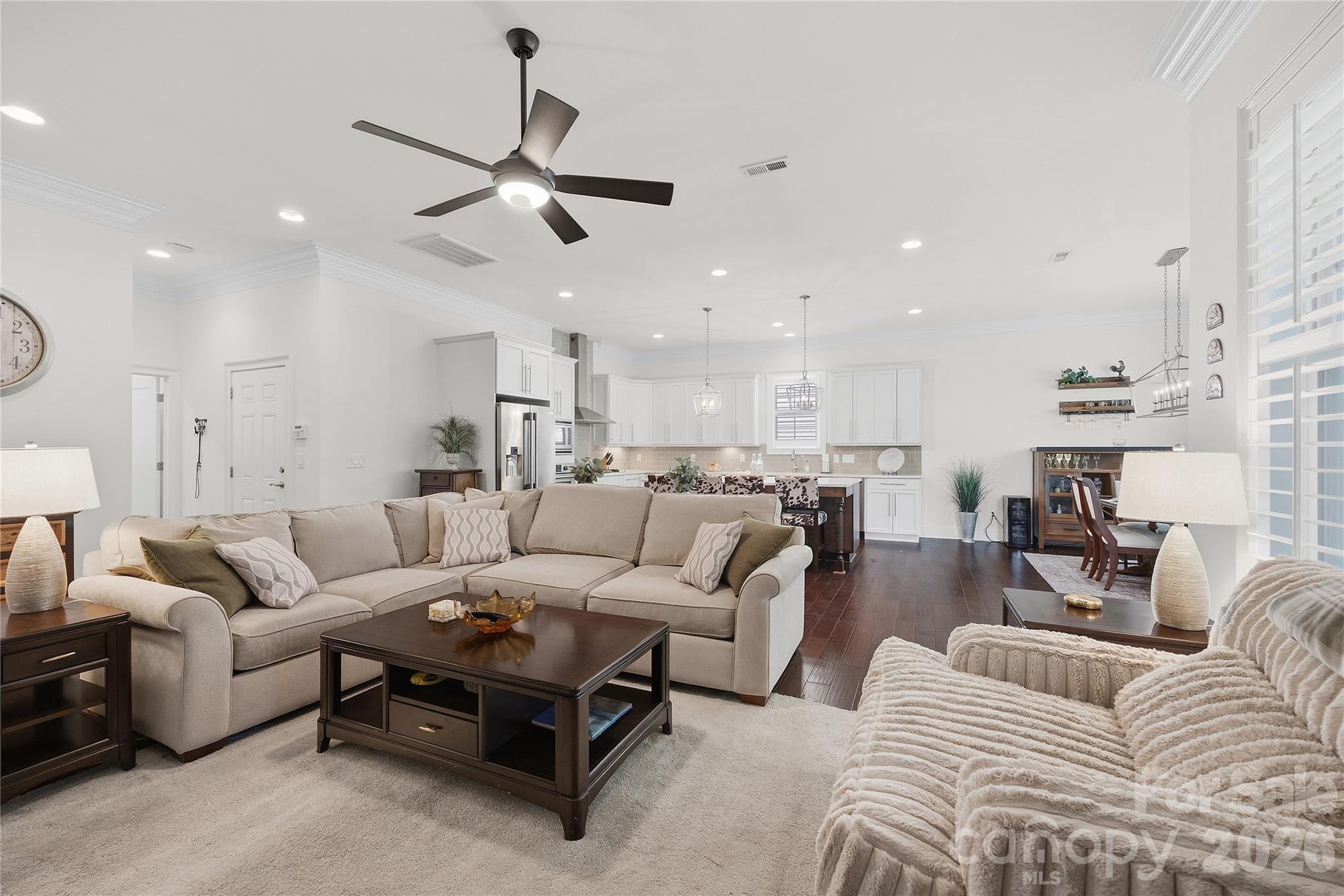 329 Sensibility Circle Property Photo 10