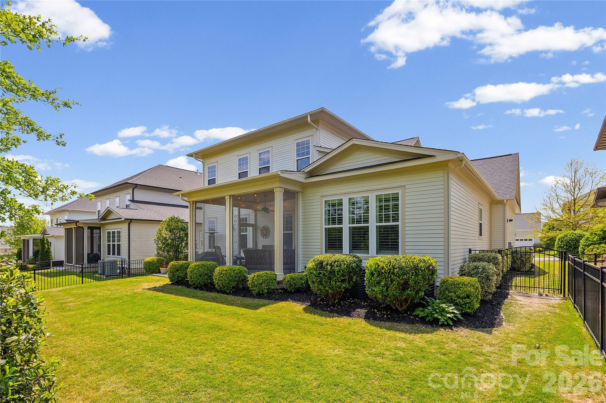 329 Sensibility Circle Property Photo 35