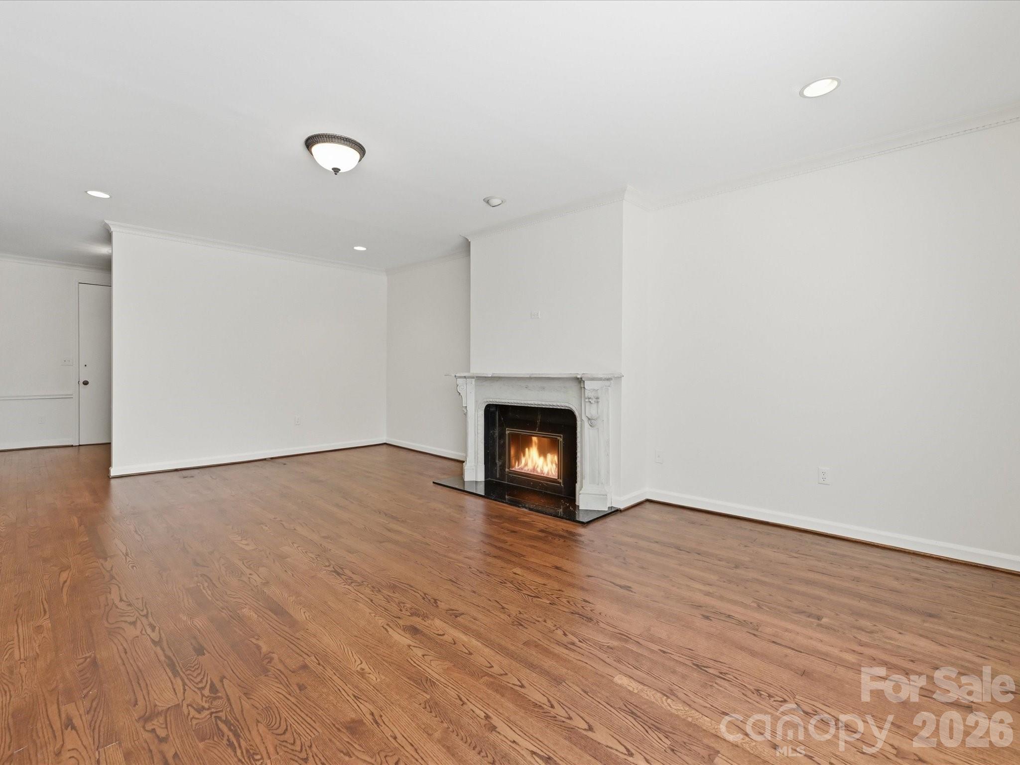 806 Cherokee Road Property Photo 7