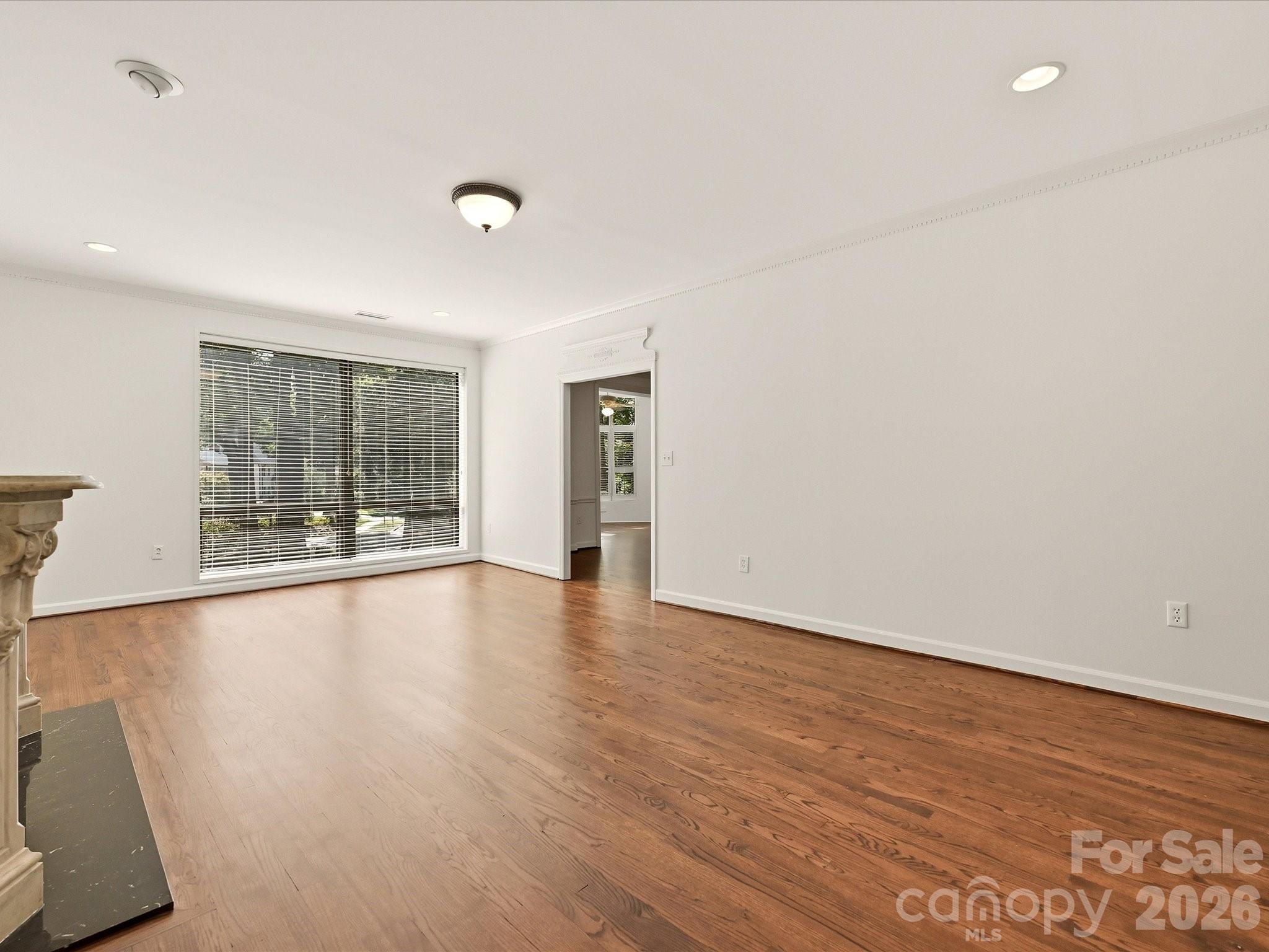 806 Cherokee Road Property Photo 9
