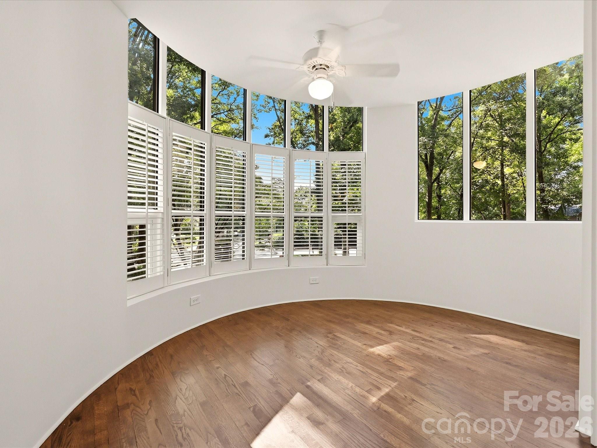 806 Cherokee Road Property Photo 13