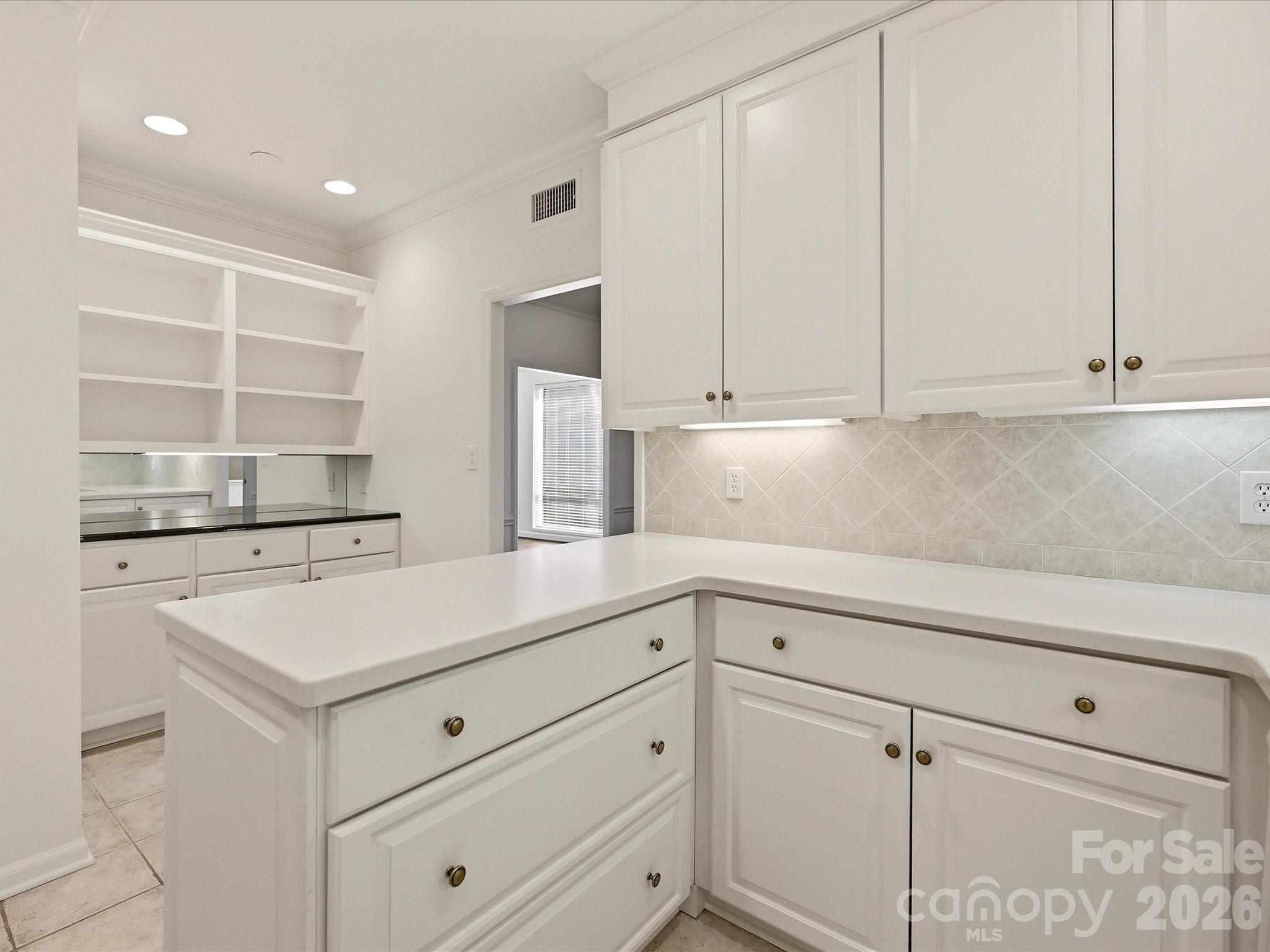 806 Cherokee Road Property Photo 16