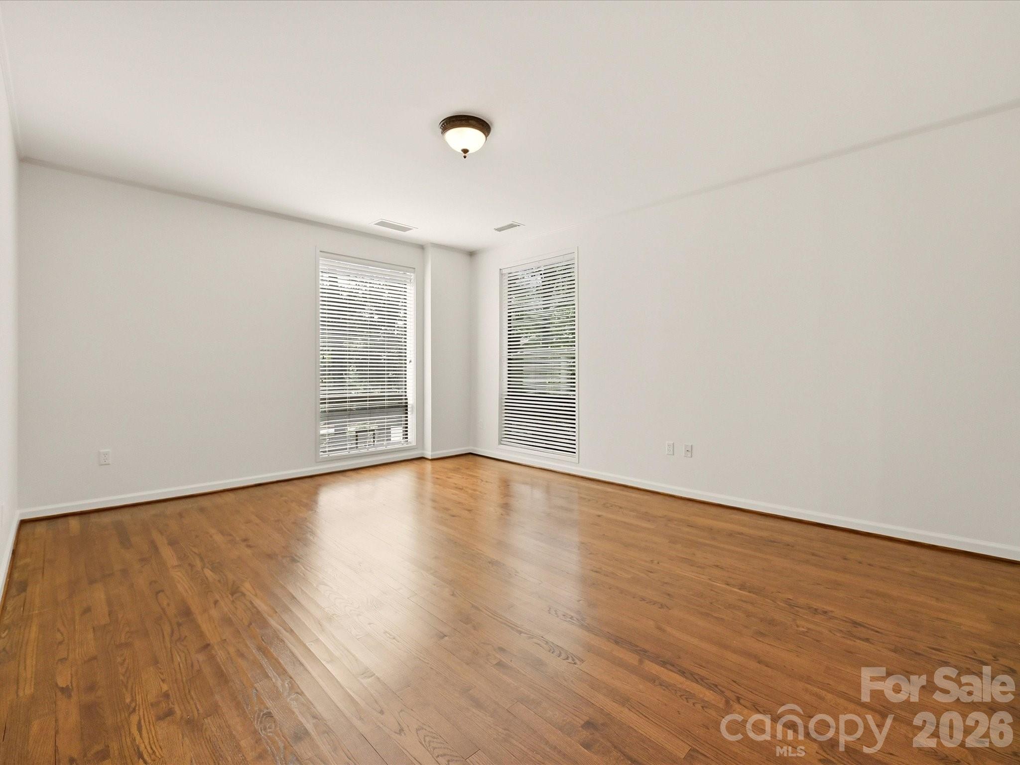806 Cherokee Road Property Photo 25