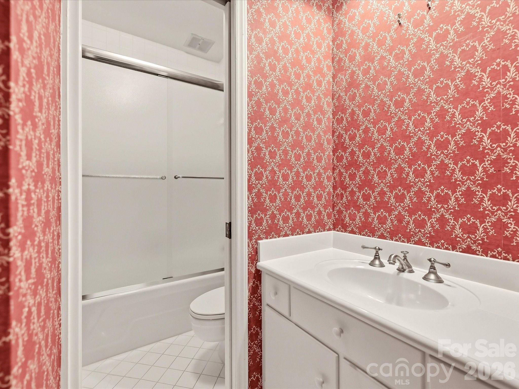 806 Cherokee Road Property Photo 31