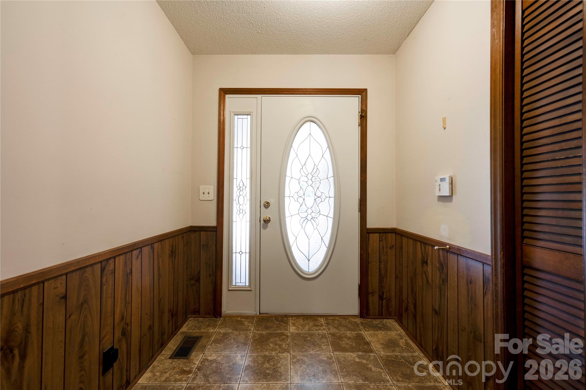 1208 N Piedmont Avenue Property Photo 5