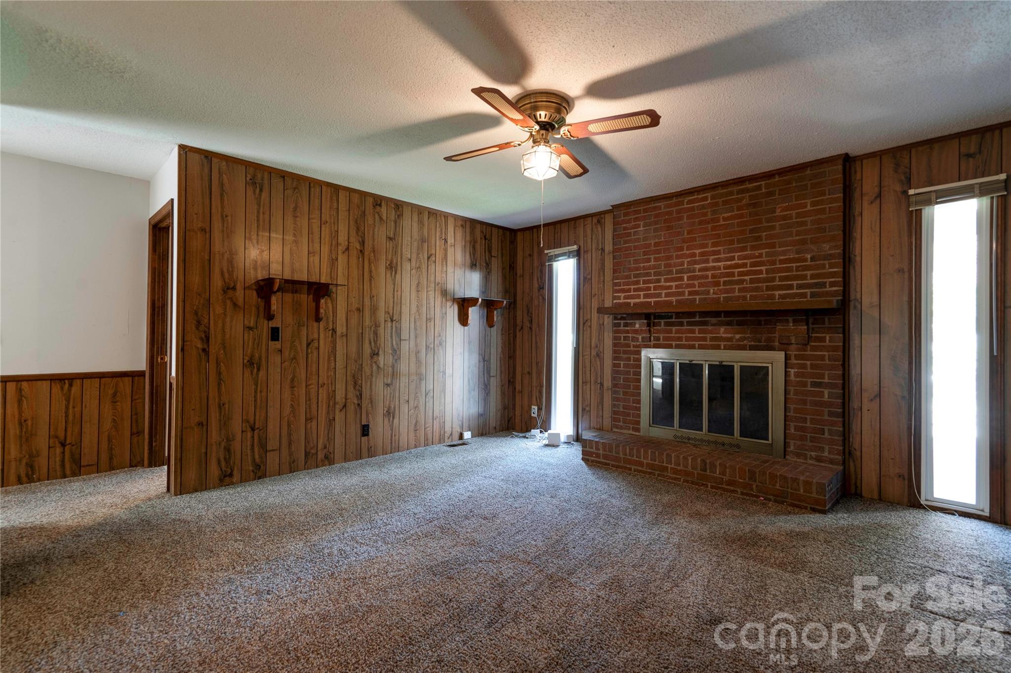1208 N Piedmont Avenue Property Photo 6