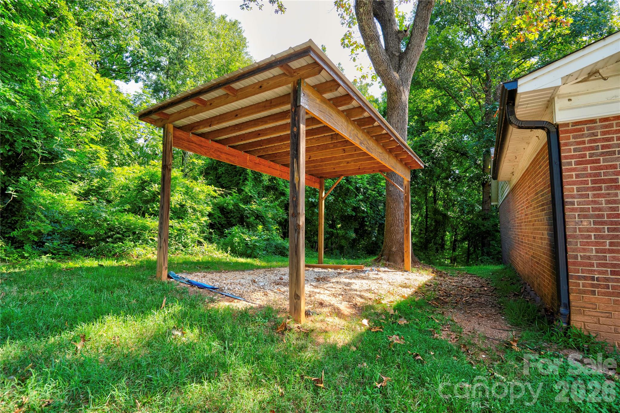 1208 N Piedmont Avenue Property Photo 26