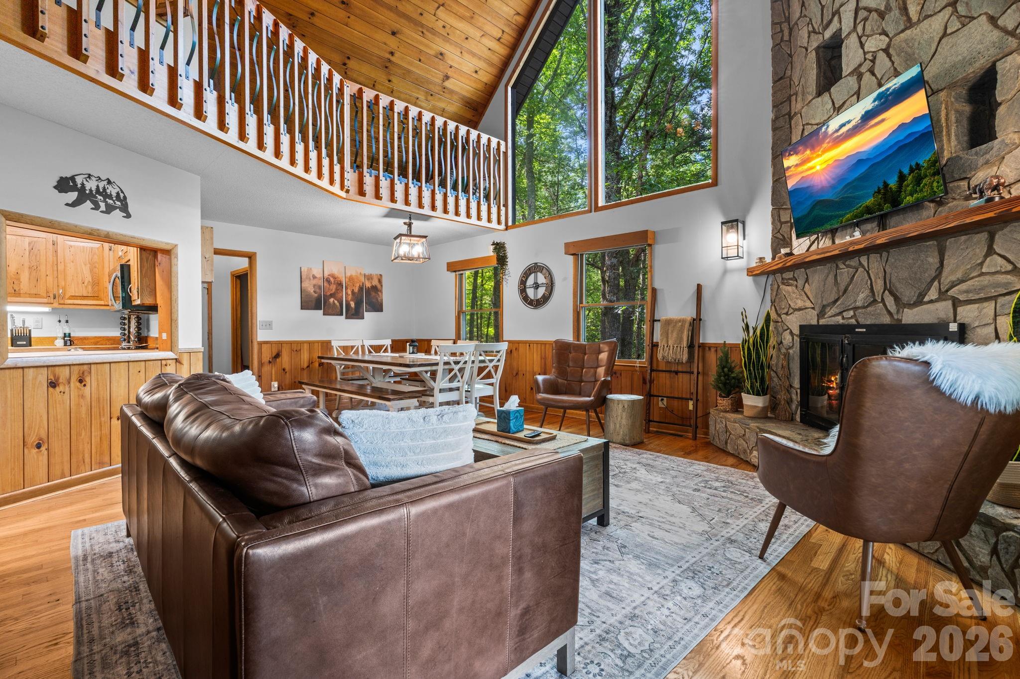 383 Bear Ridge Trail Property Photo 9