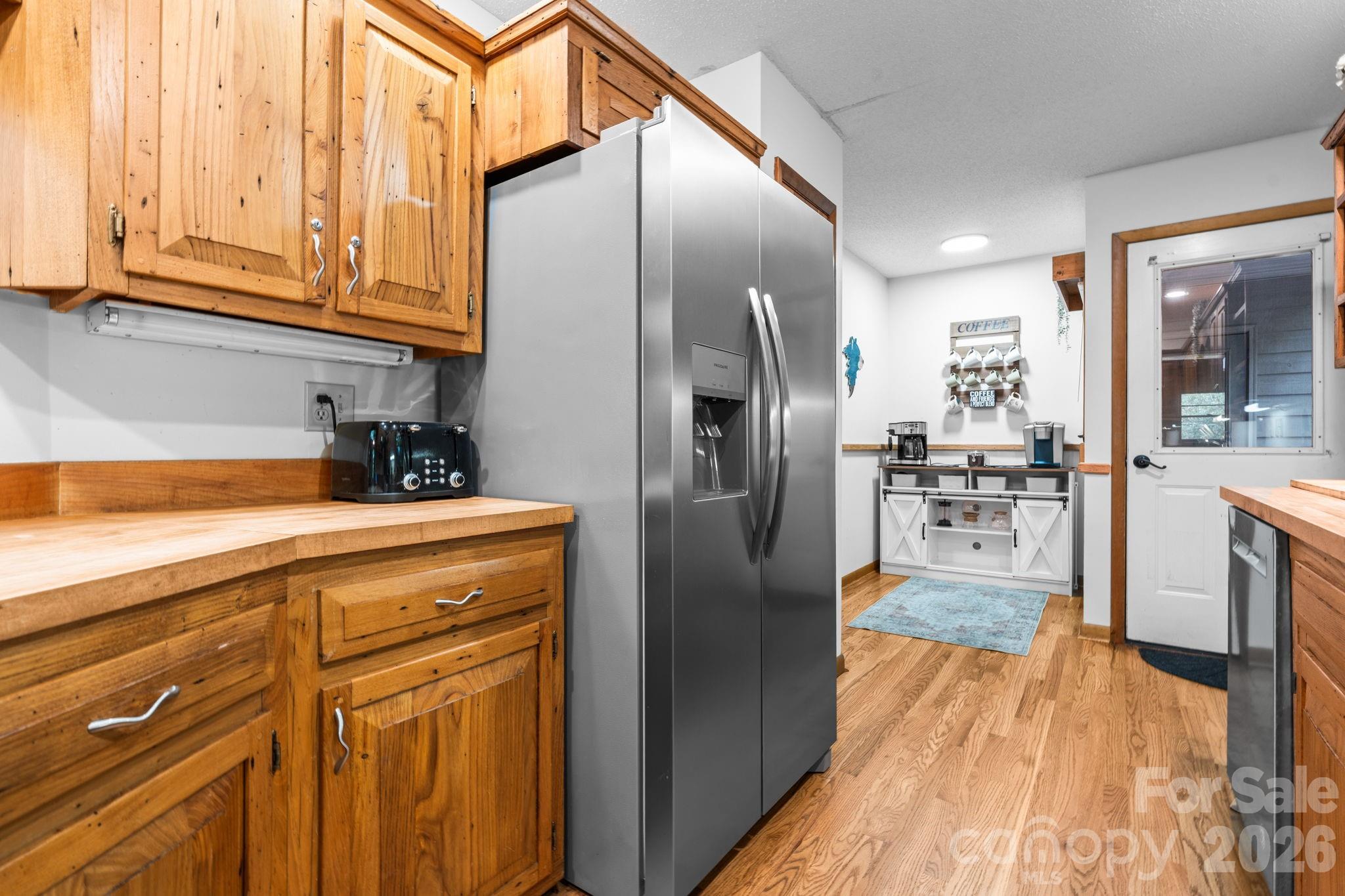 383 Bear Ridge Trail Property Photo 12