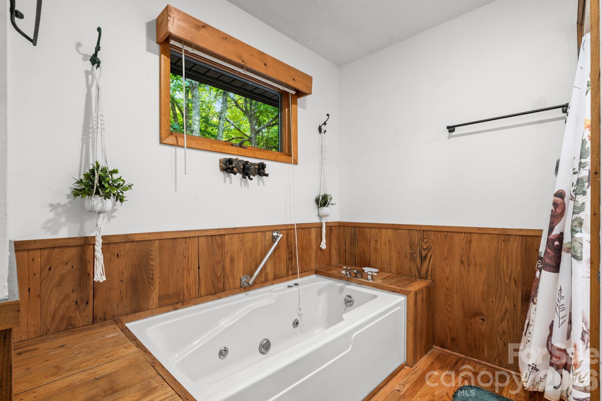 383 Bear Ridge Trail Property Photo 25