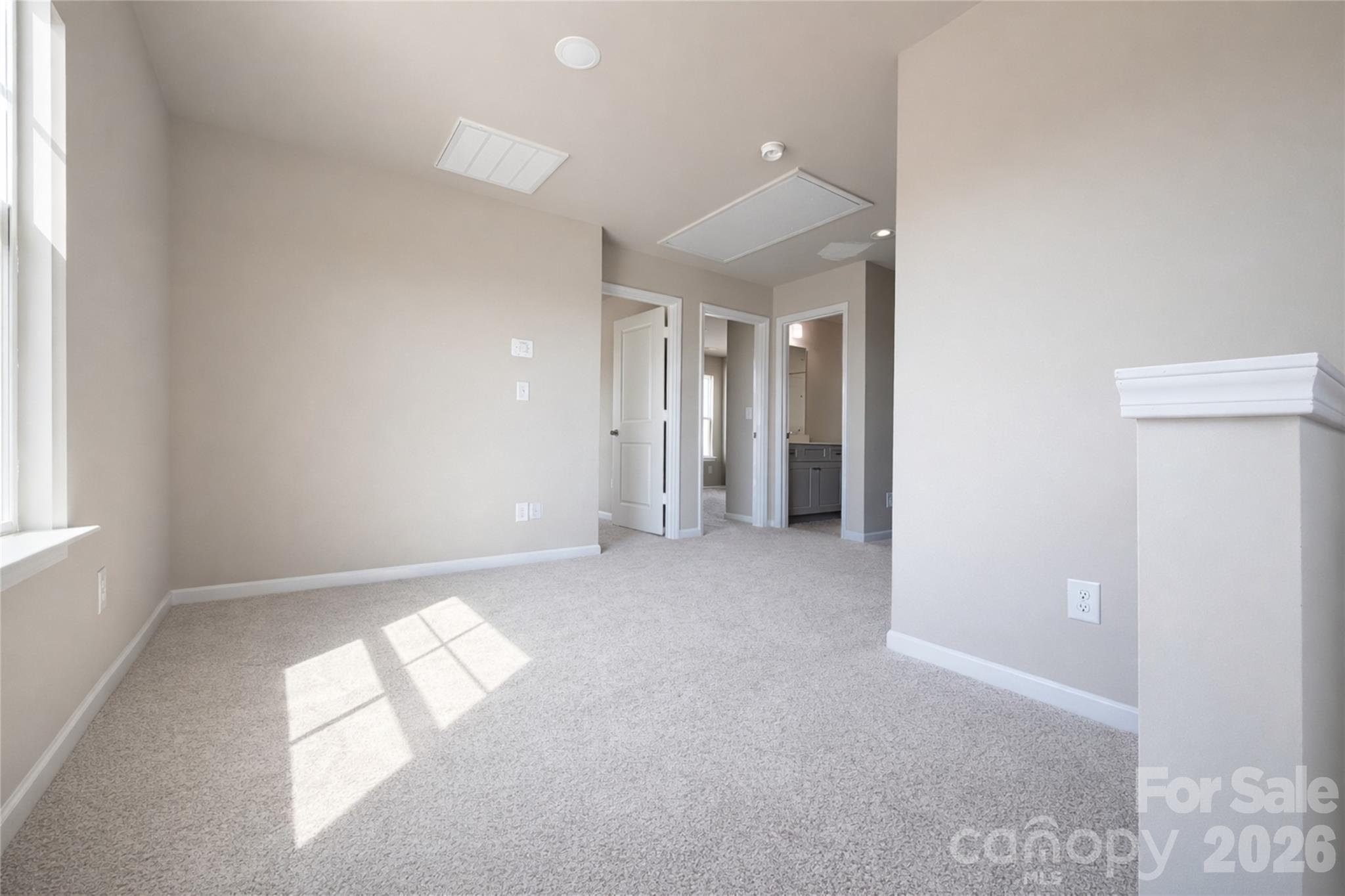 125 Pinnacle Crossing Property Photo 11