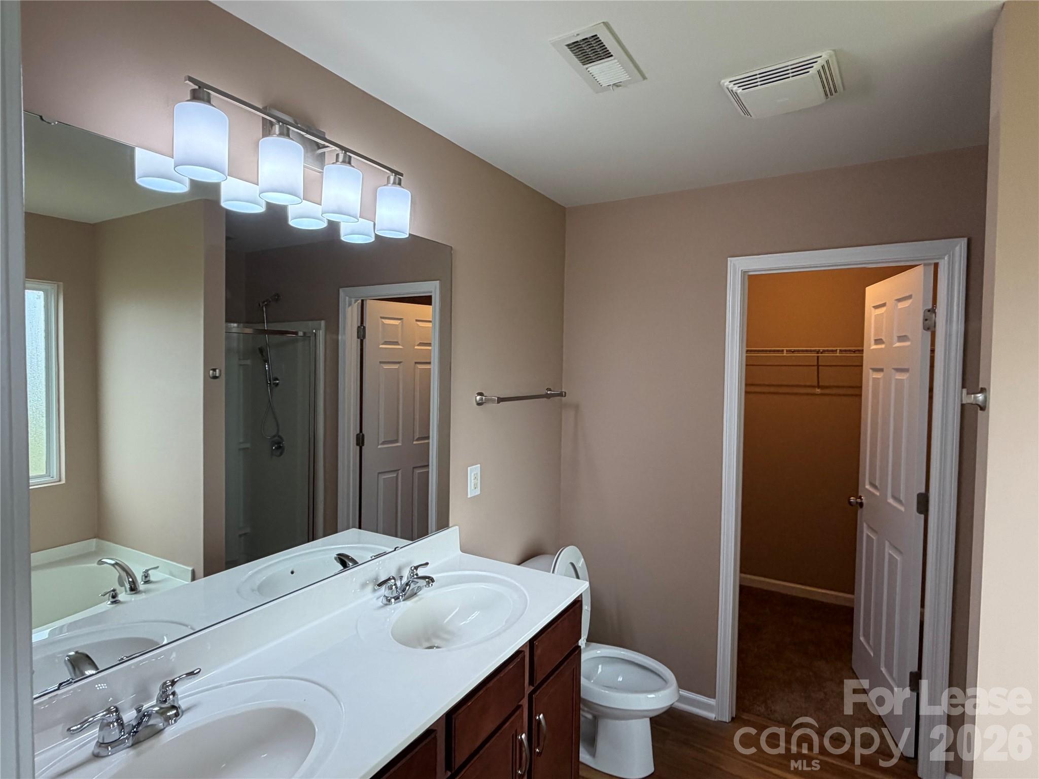 2004 Farm Pond Road Property Photo 17
