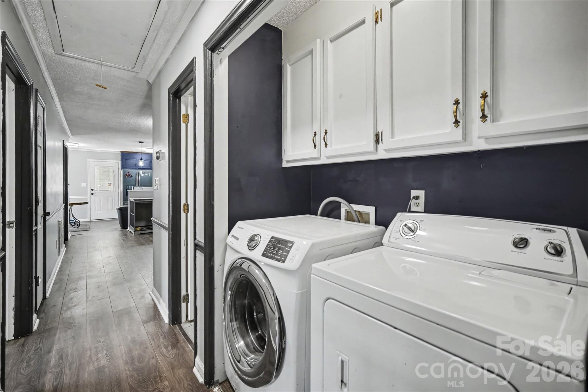 2311 Firmin Court Property Photo 3