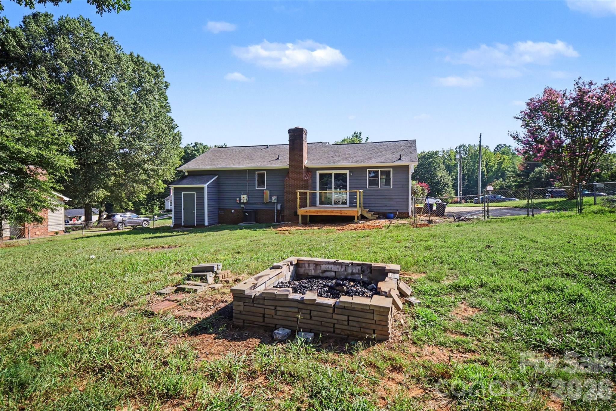 2311 Firmin Court Property Photo 12