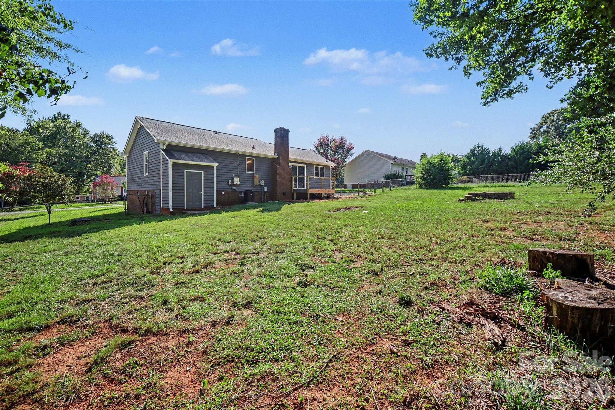 2311 Firmin Court Property Photo 13