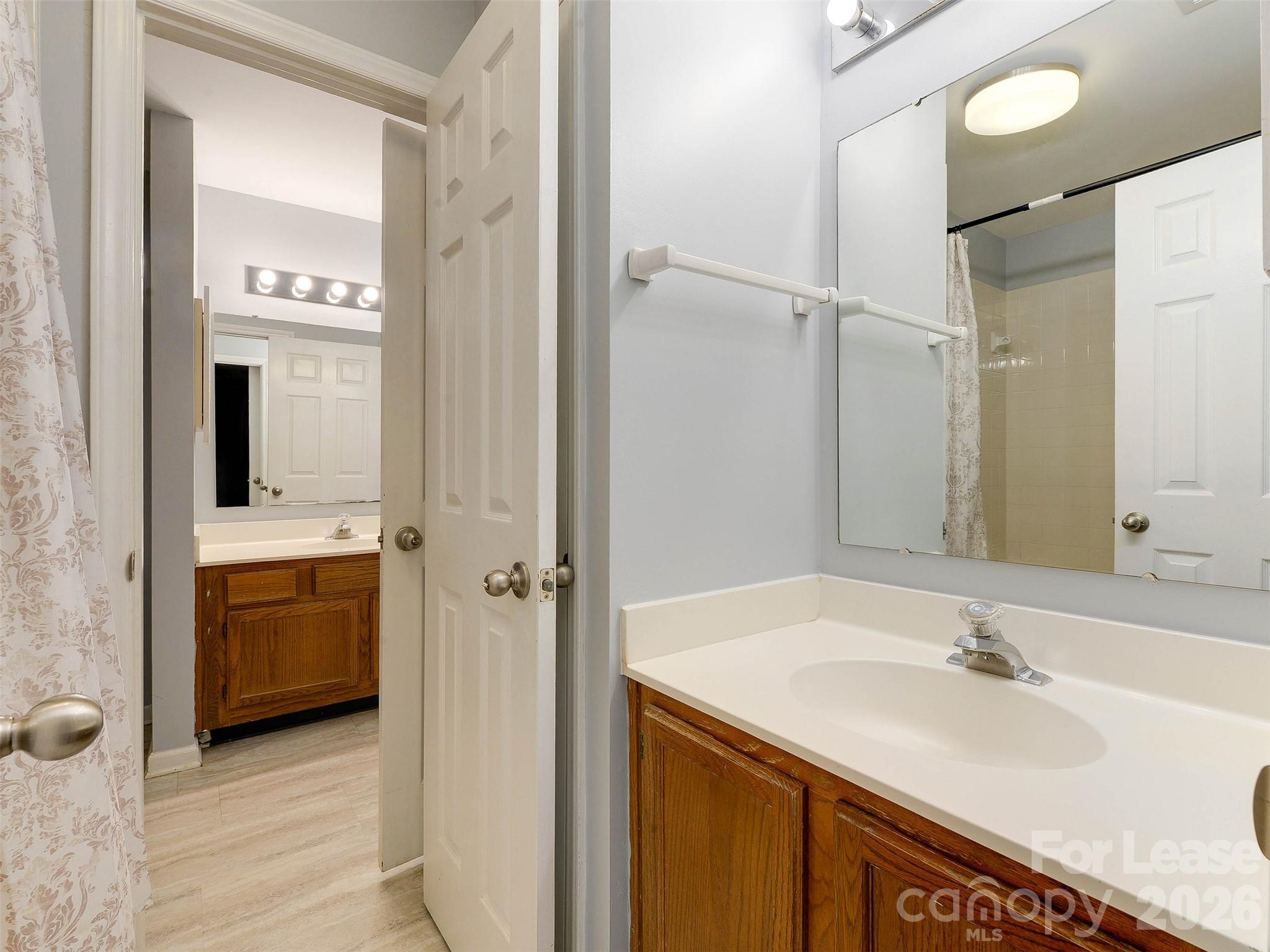 766 Marsh Road 7 Property Photo 25