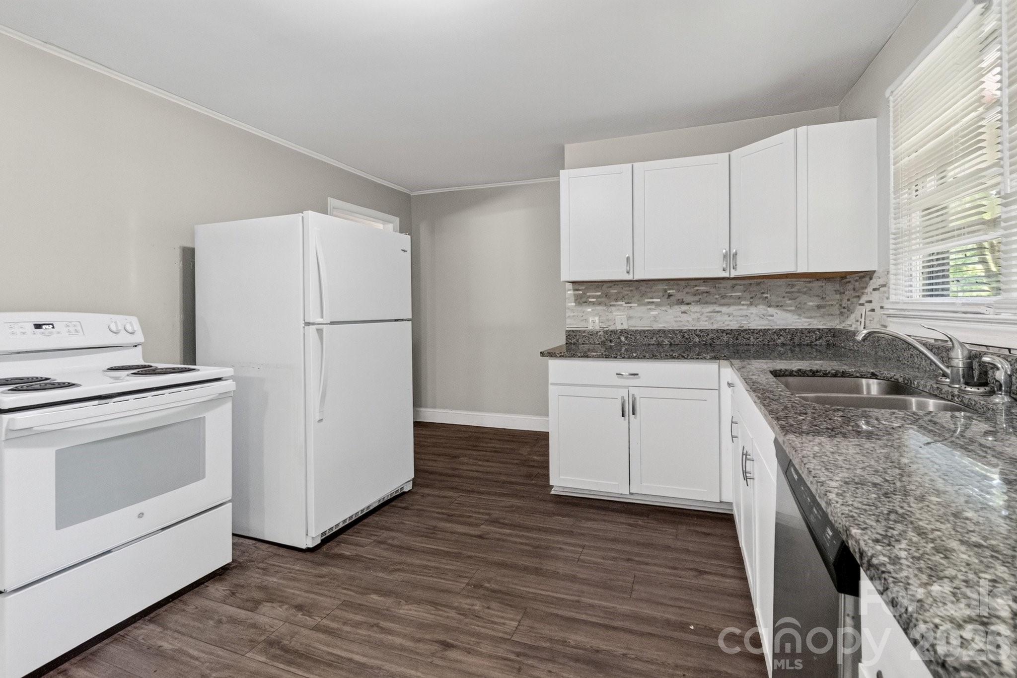7257 Sherrills Ford Road Property Photo 10