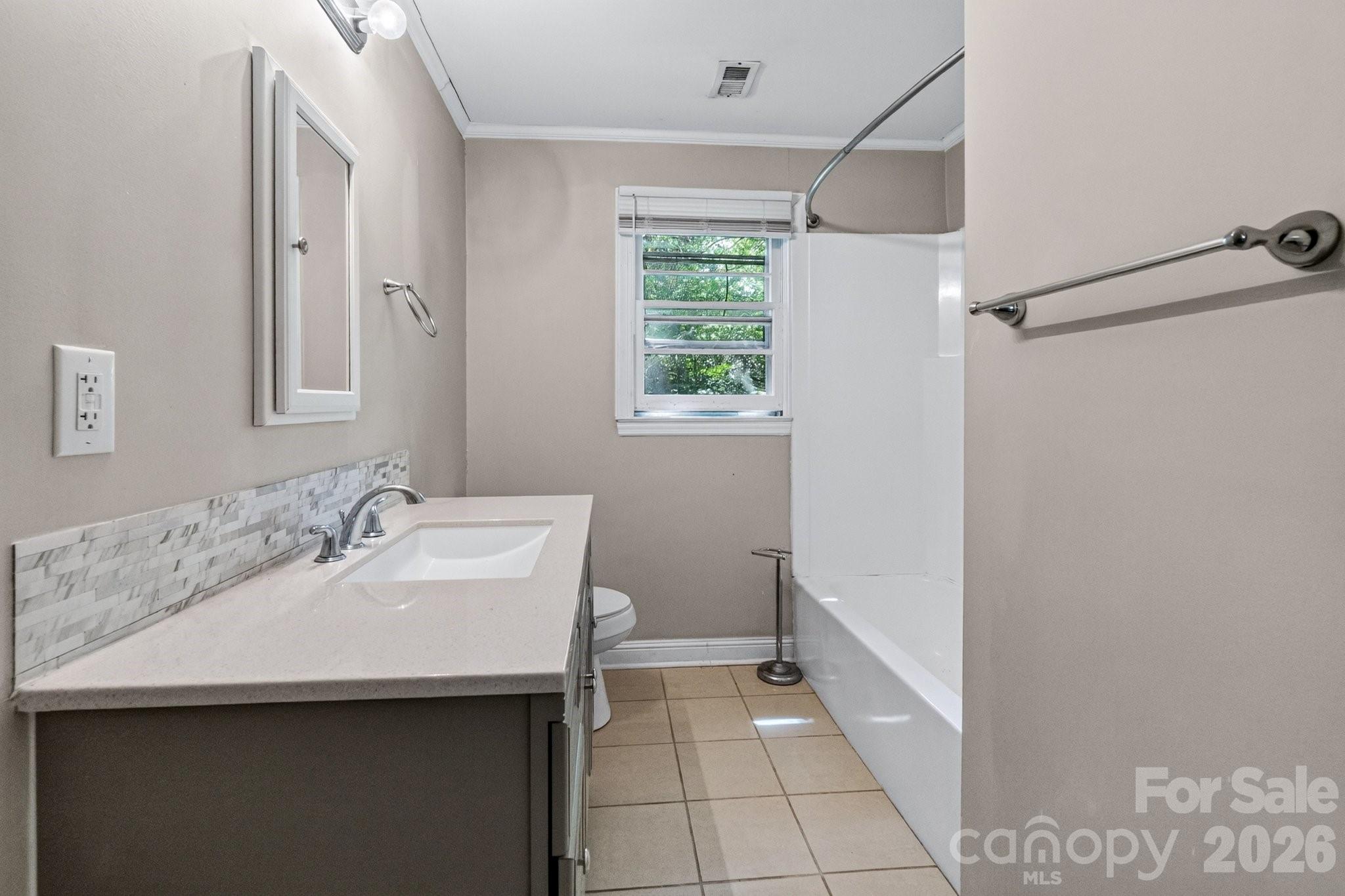 7257 Sherrills Ford Road Property Photo 16