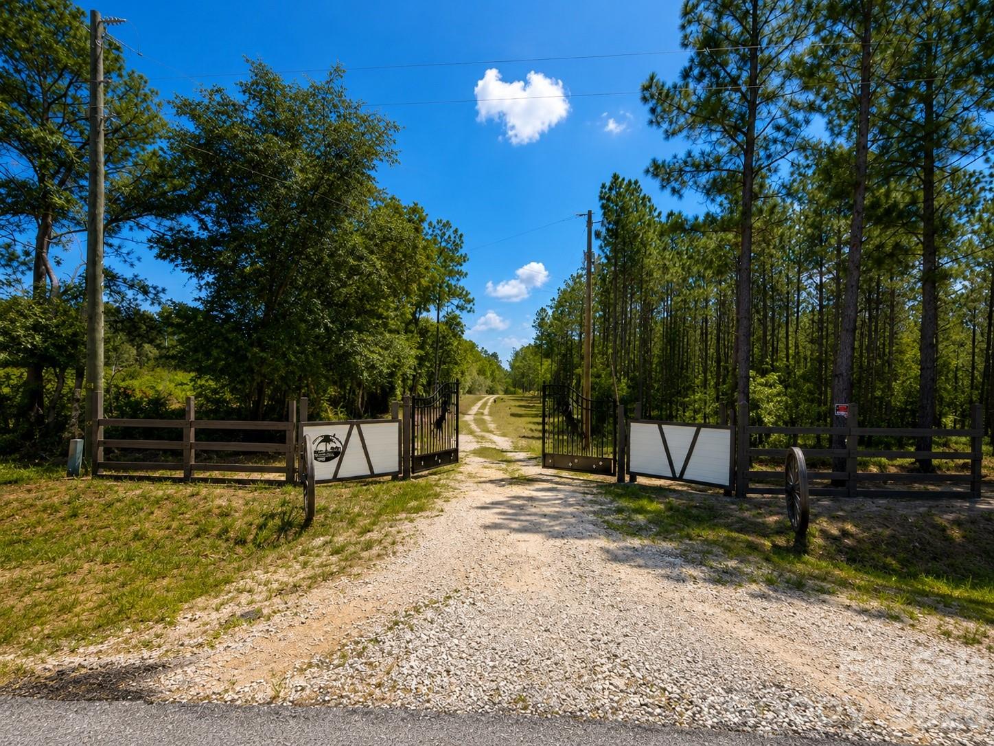3203 Landfill Road Property Photo 4