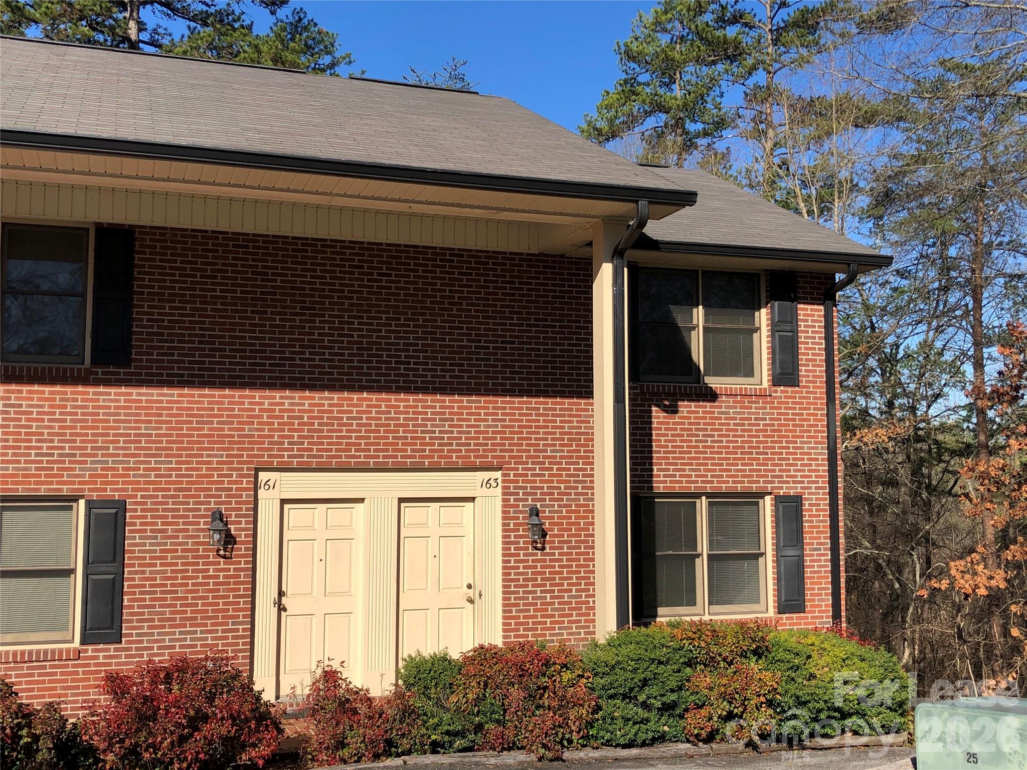 163 Hillcrest Drive Property Photo 1