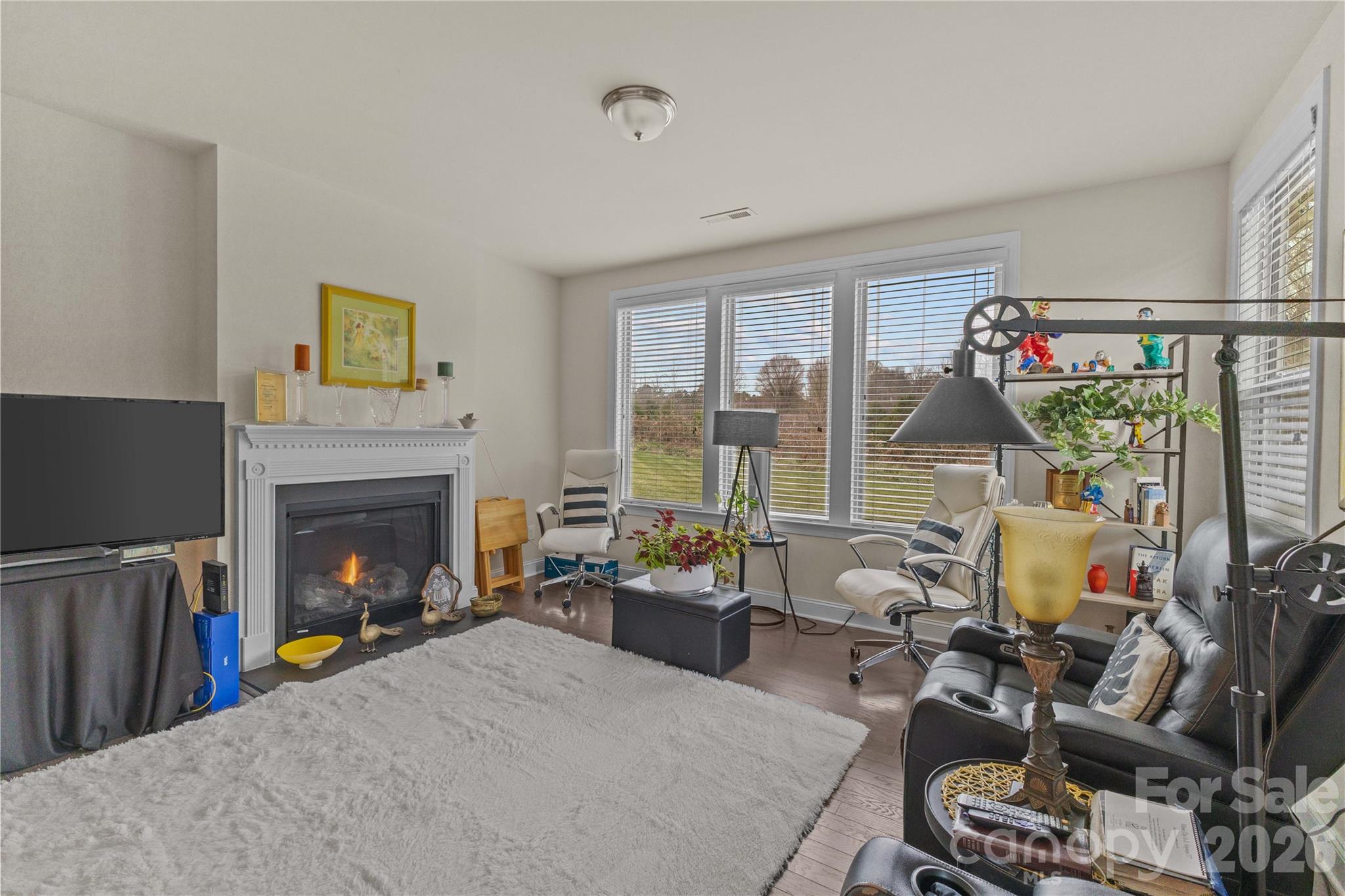 129 Johnson Manor Street Property Photo 40
