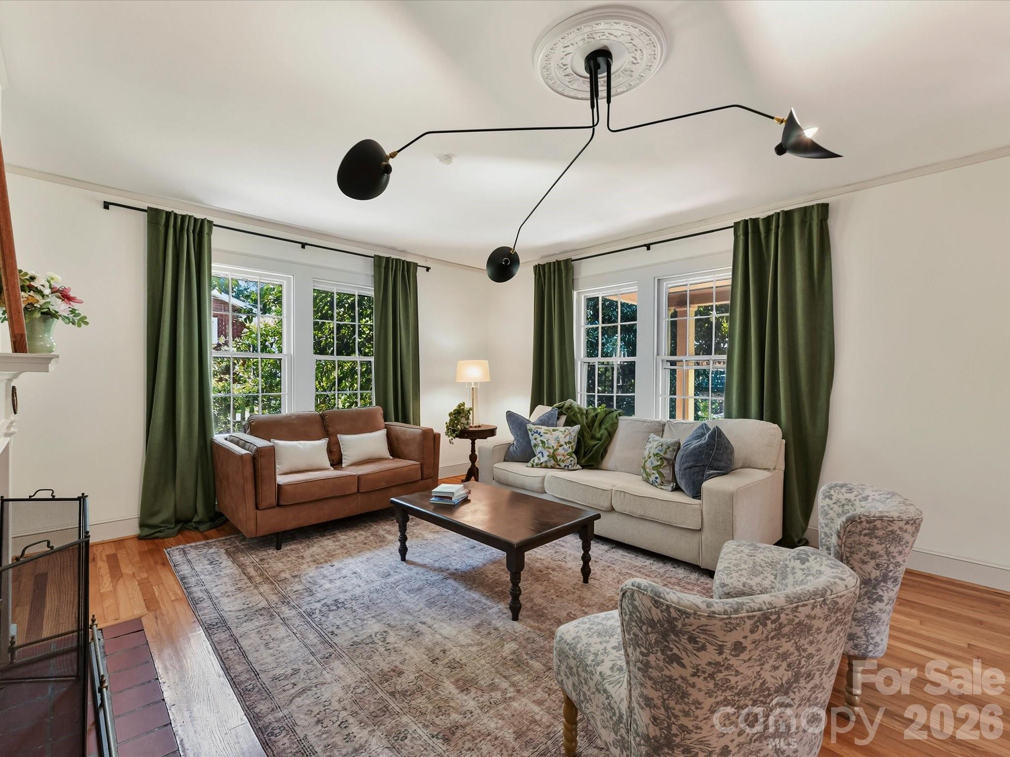 119 E Leroy Street Property Photo 6