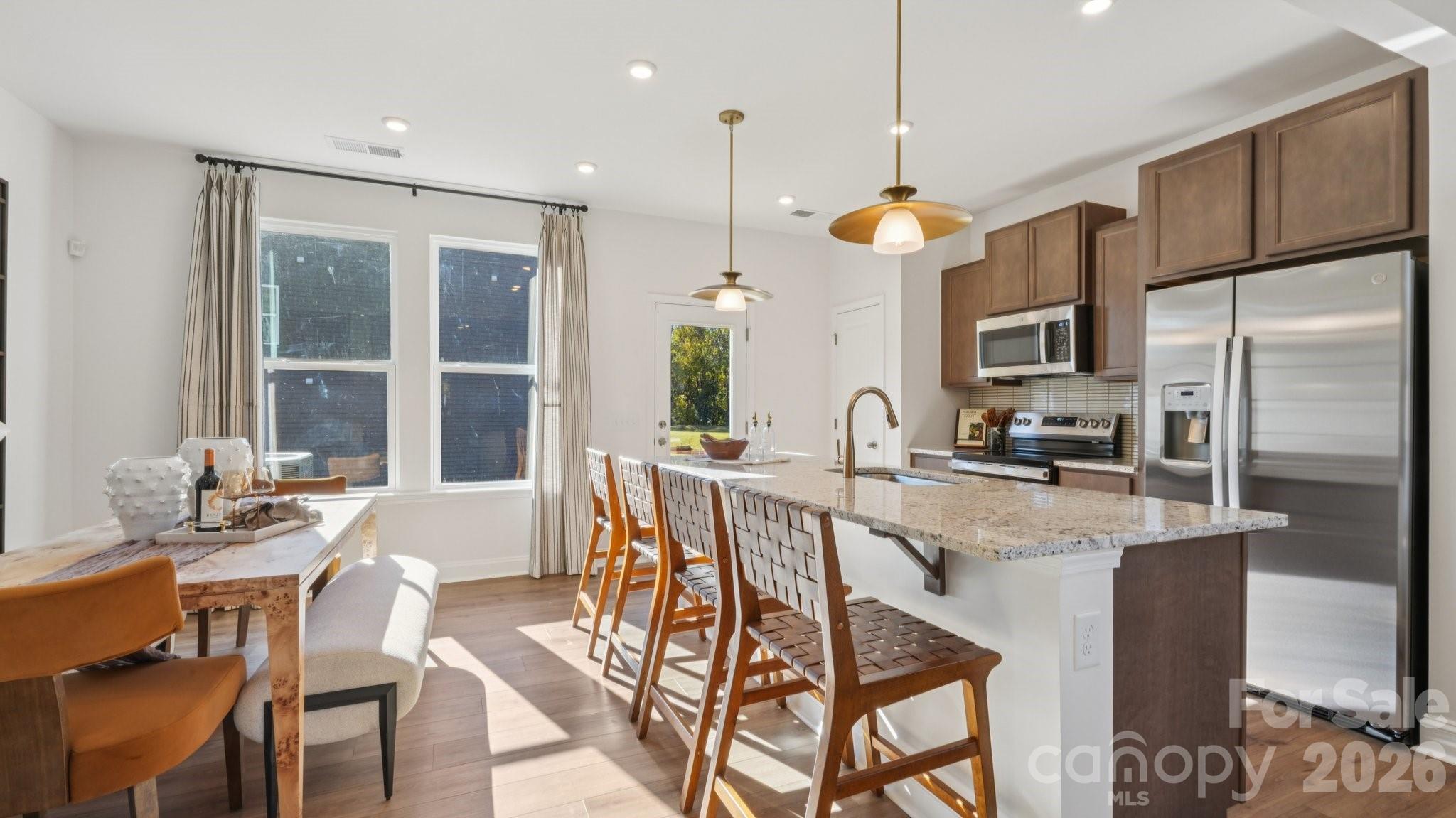 7603 Ethora Way Property Photo 4