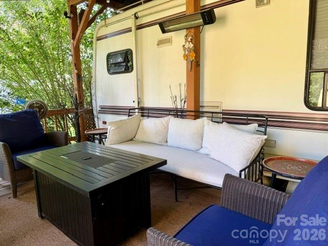 284 Aqua Vista Loop Property Photo 13