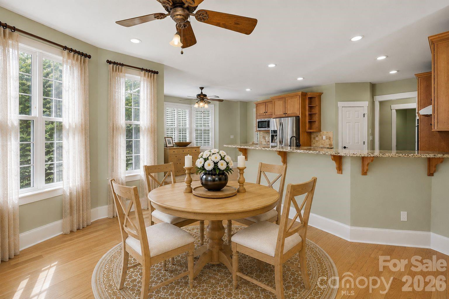 8611 Kerns Meadow Lane Property Photo 5