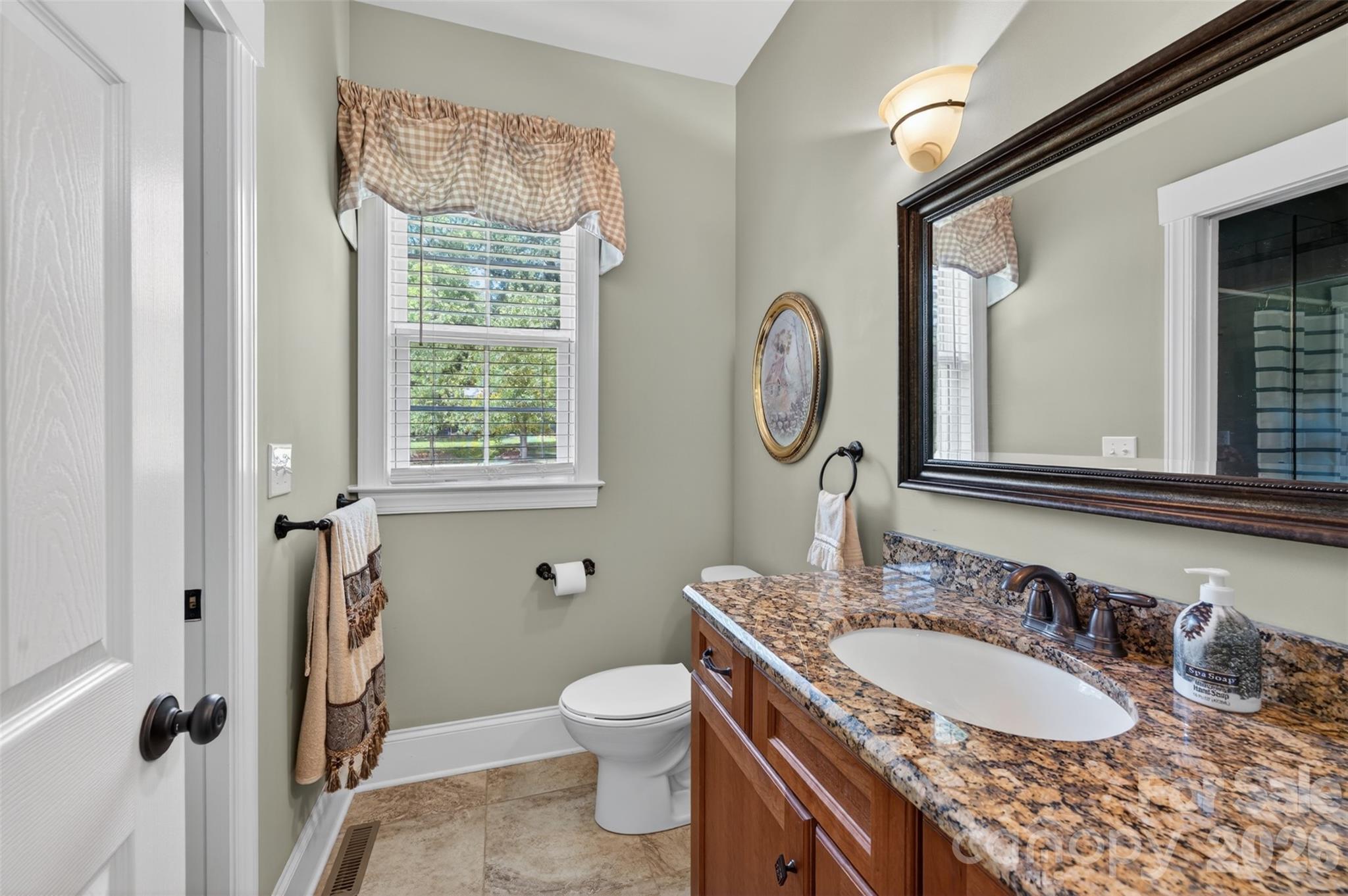 8611 Kerns Meadow Lane Property Photo 18