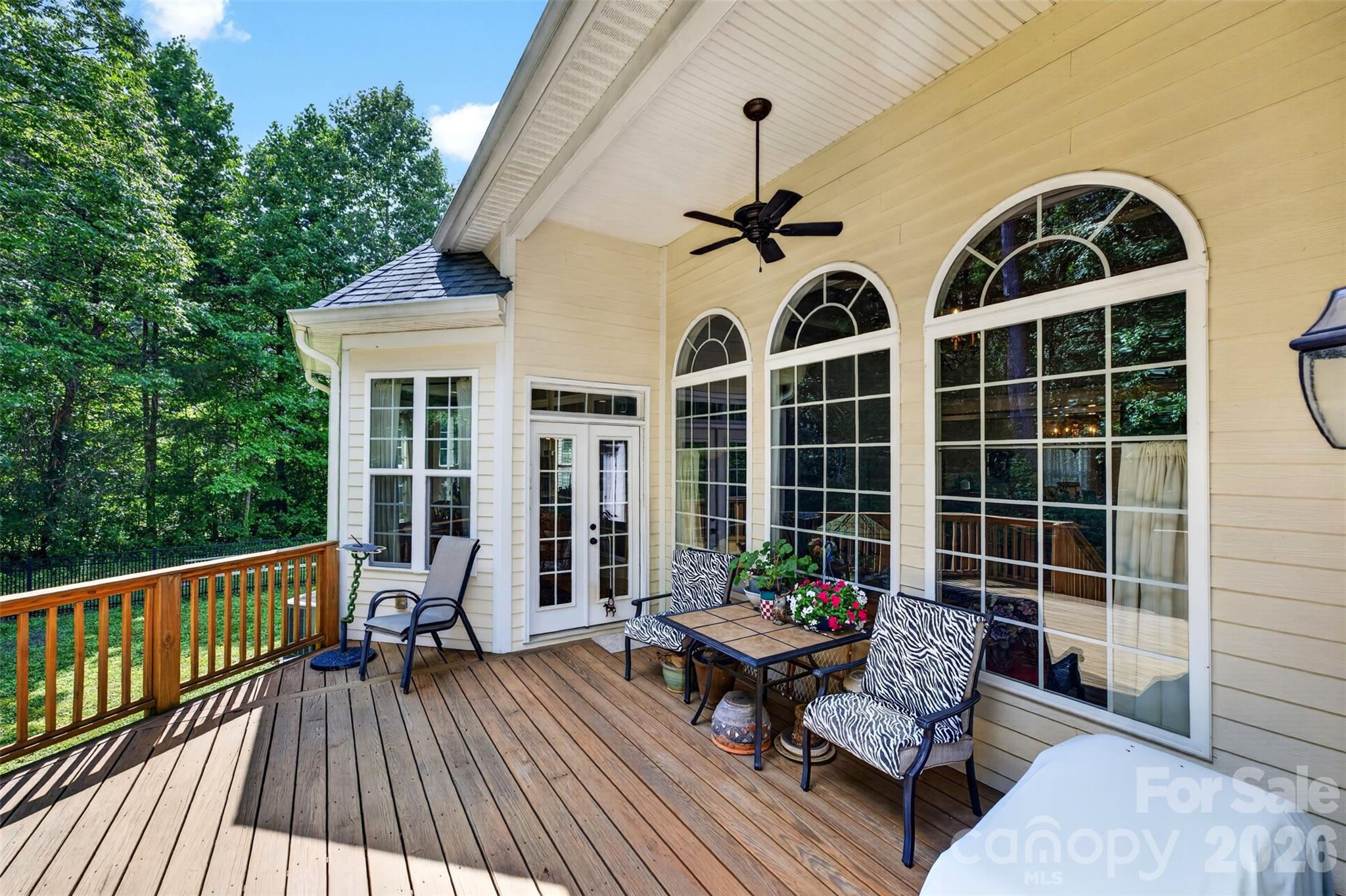 8611 Kerns Meadow Lane Property Photo 25