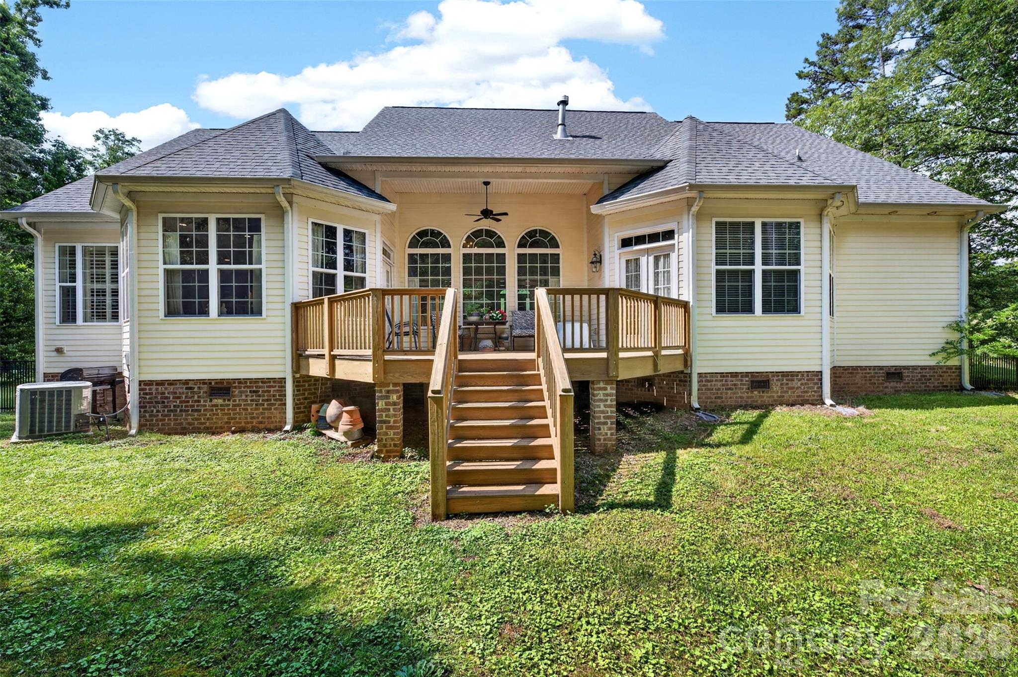 8611 Kerns Meadow Lane Property Photo 26