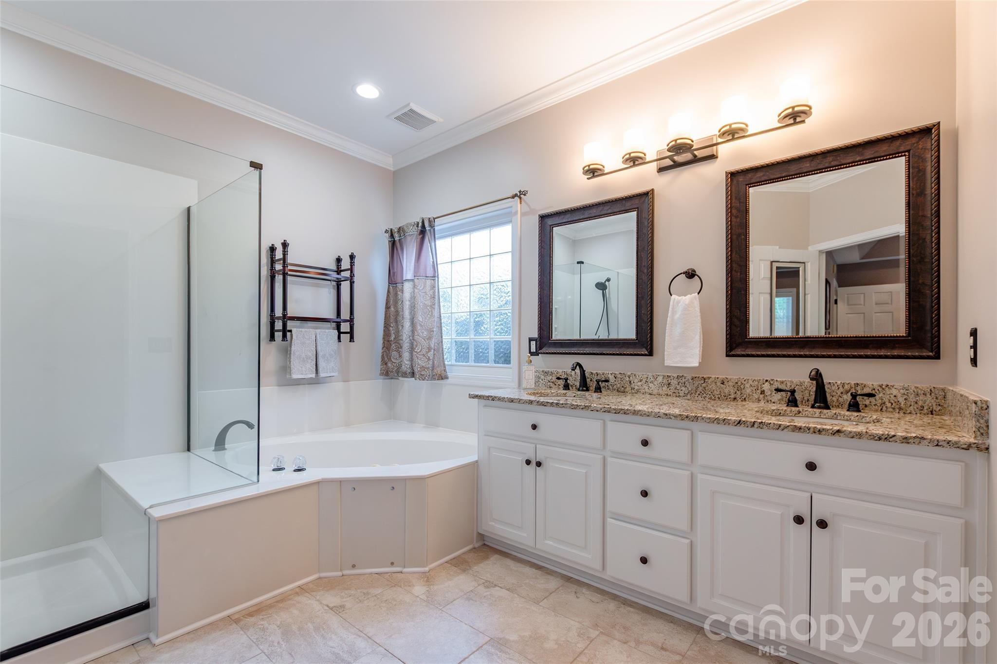 4711 Sherborne Drive Property Photo 15