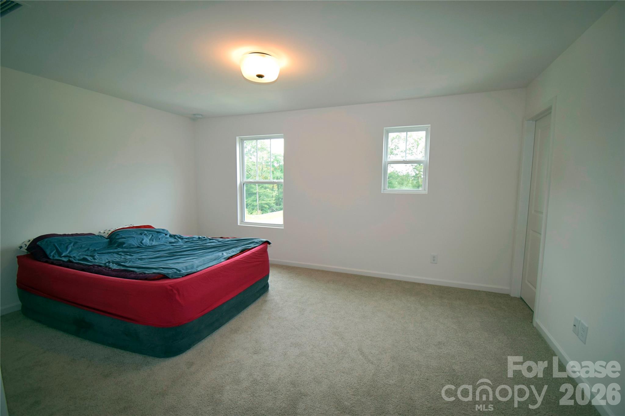 11816 Basking Drive Property Photo 12