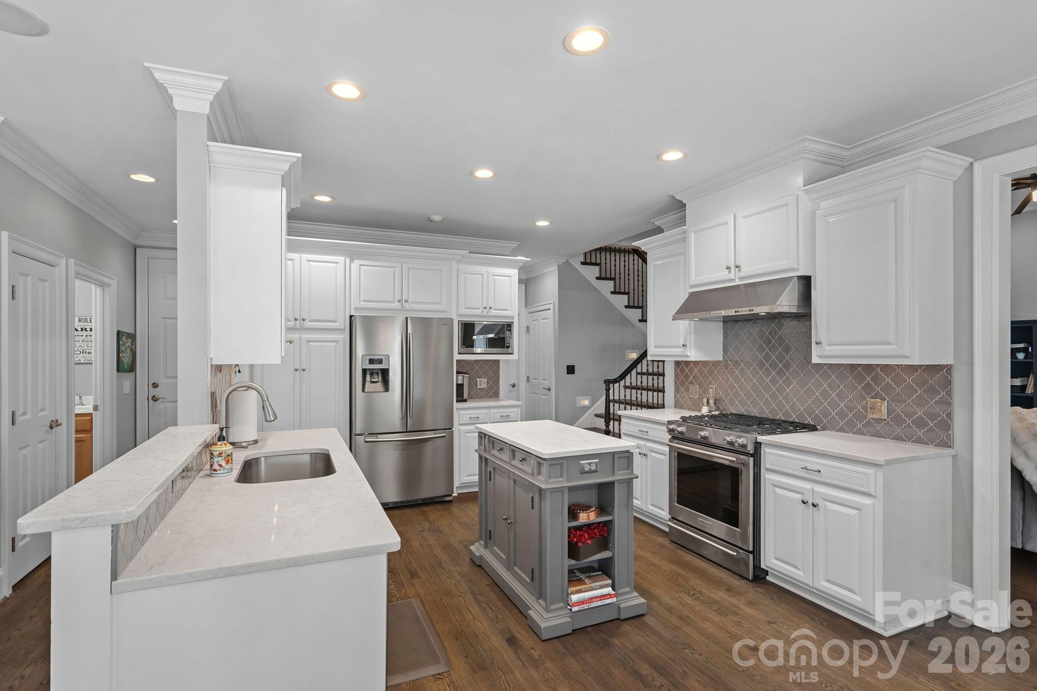 18525 Rollingdale Lane Property Photo 12