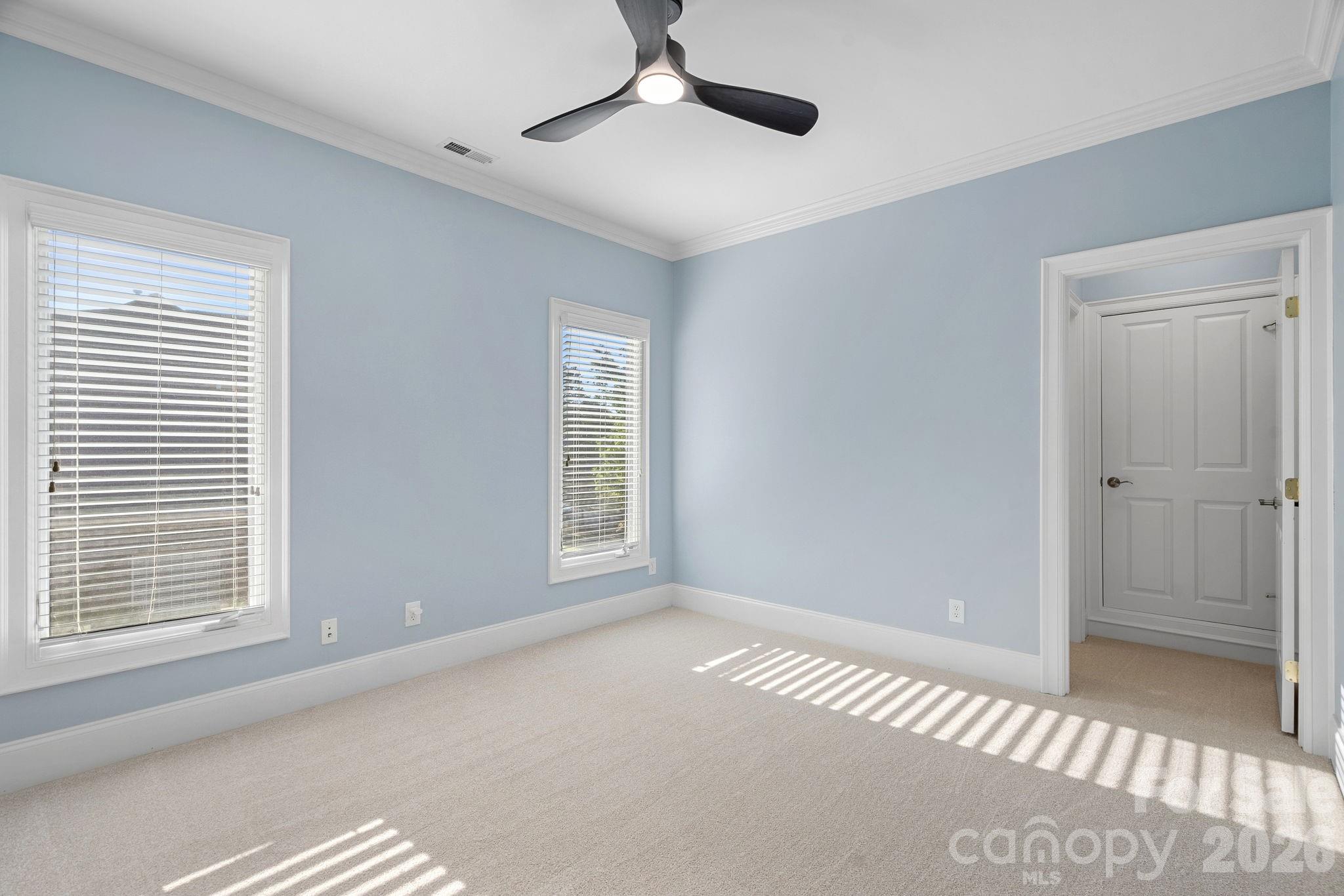 18525 Rollingdale Lane Property Photo 28