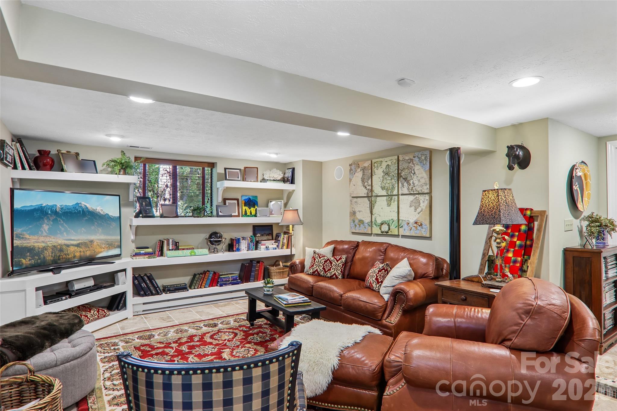 133 Larchmont Drive Property Photo 25