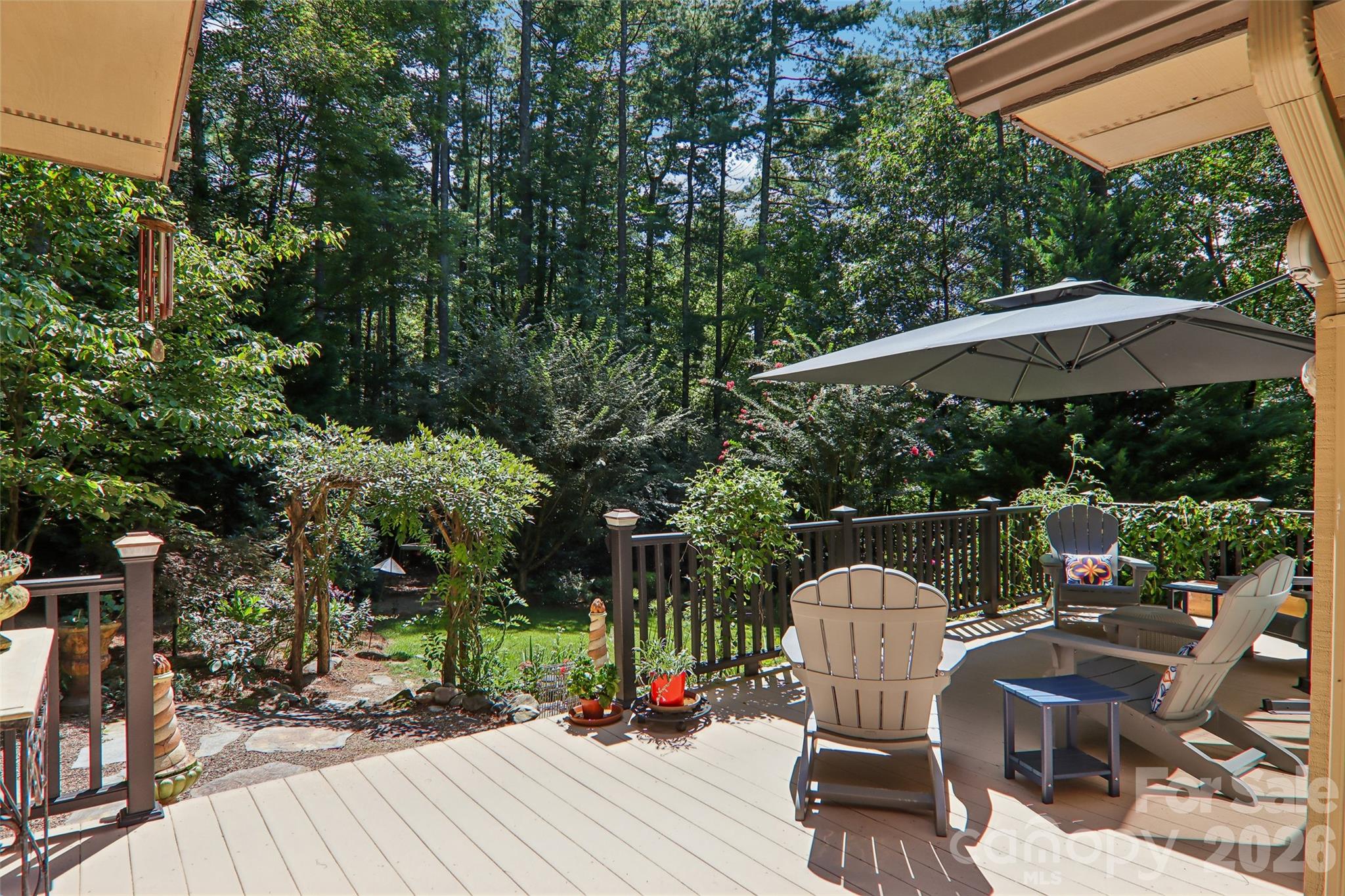 133 Larchmont Drive Property Photo 29