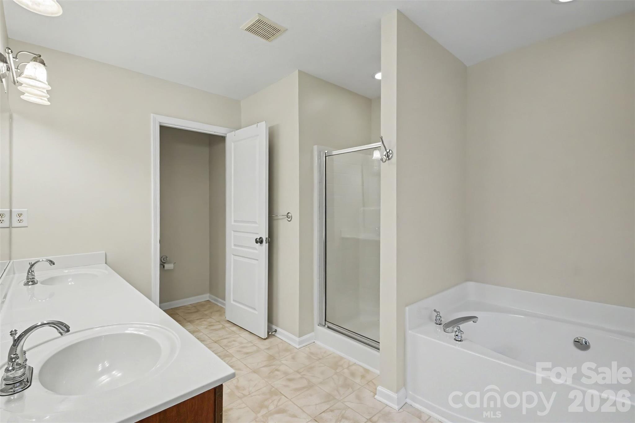 9910 Westmoreland Road Property Photo 24