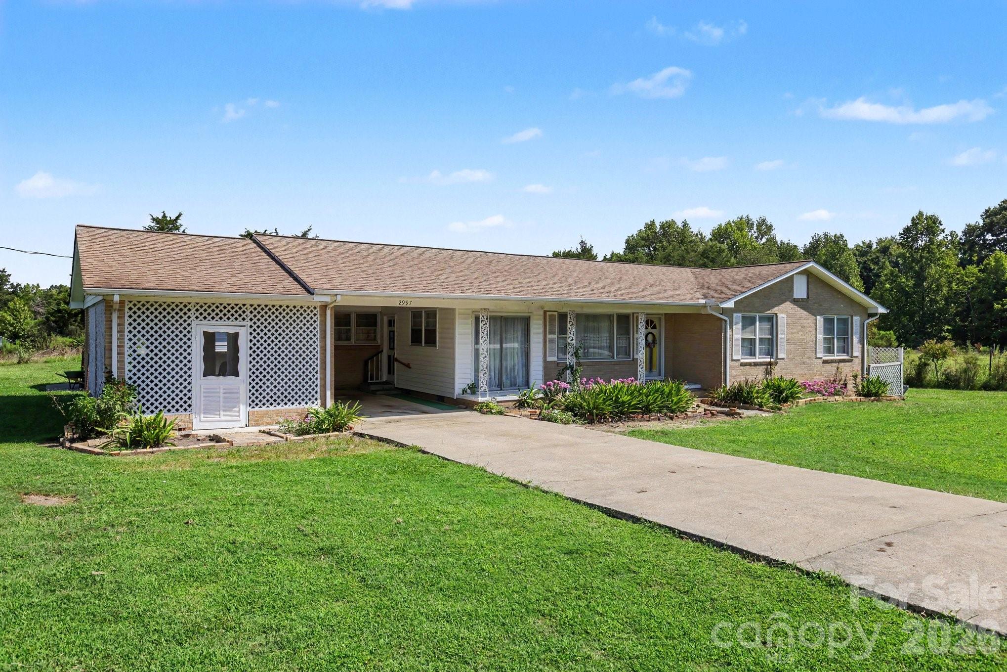 2997 Flat Creek Road Property Photo 3
