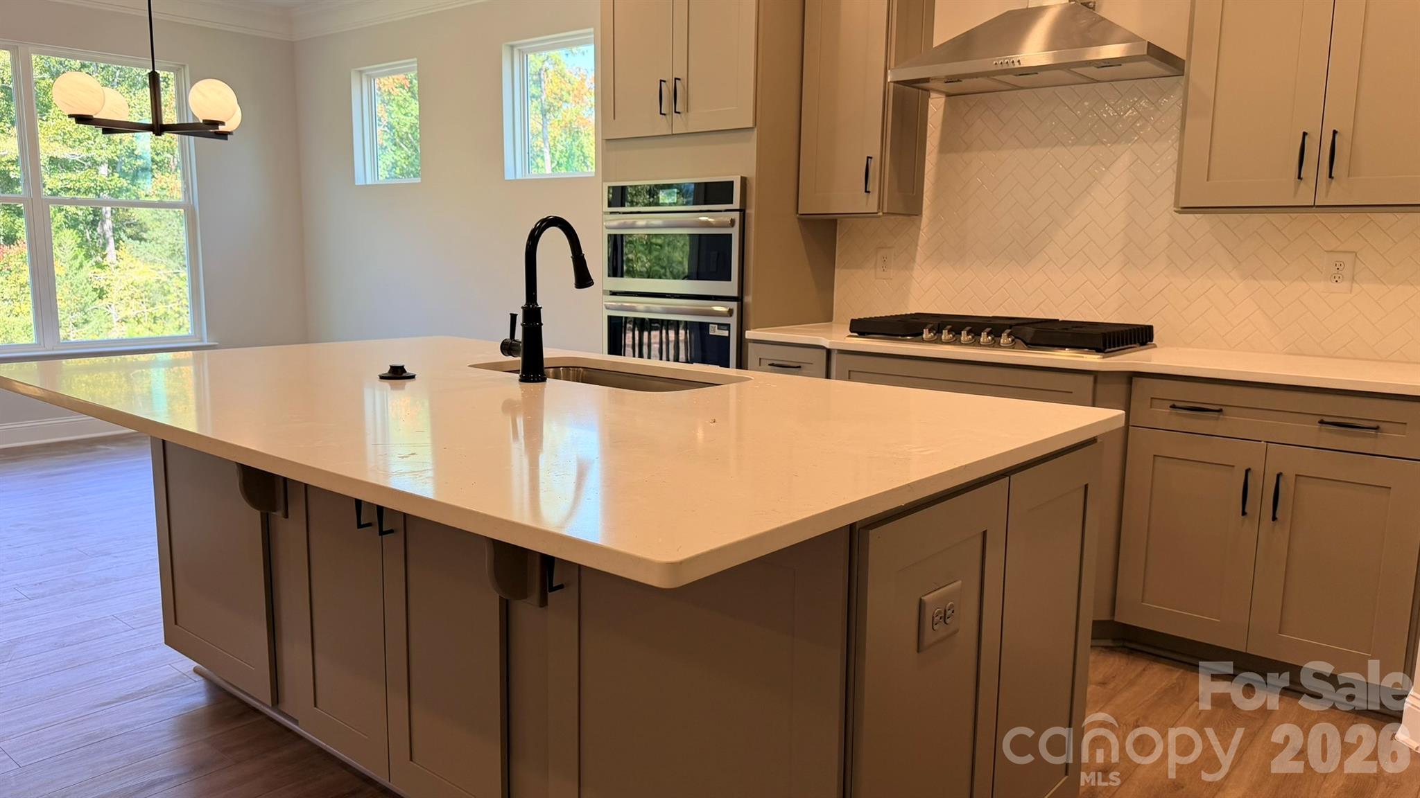 535 Cambria Street Property Photo 7