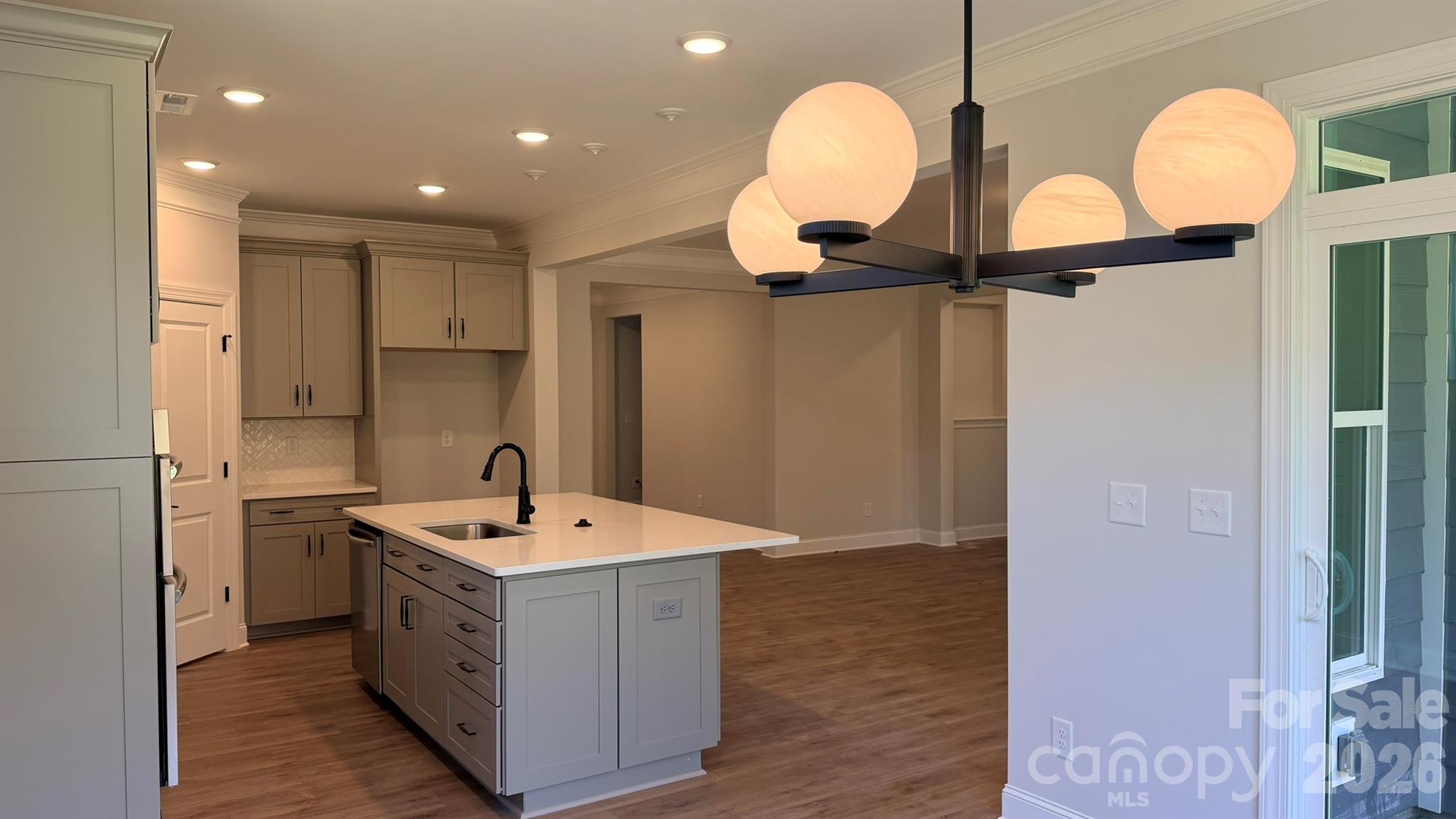 535 Cambria Street Property Photo 9