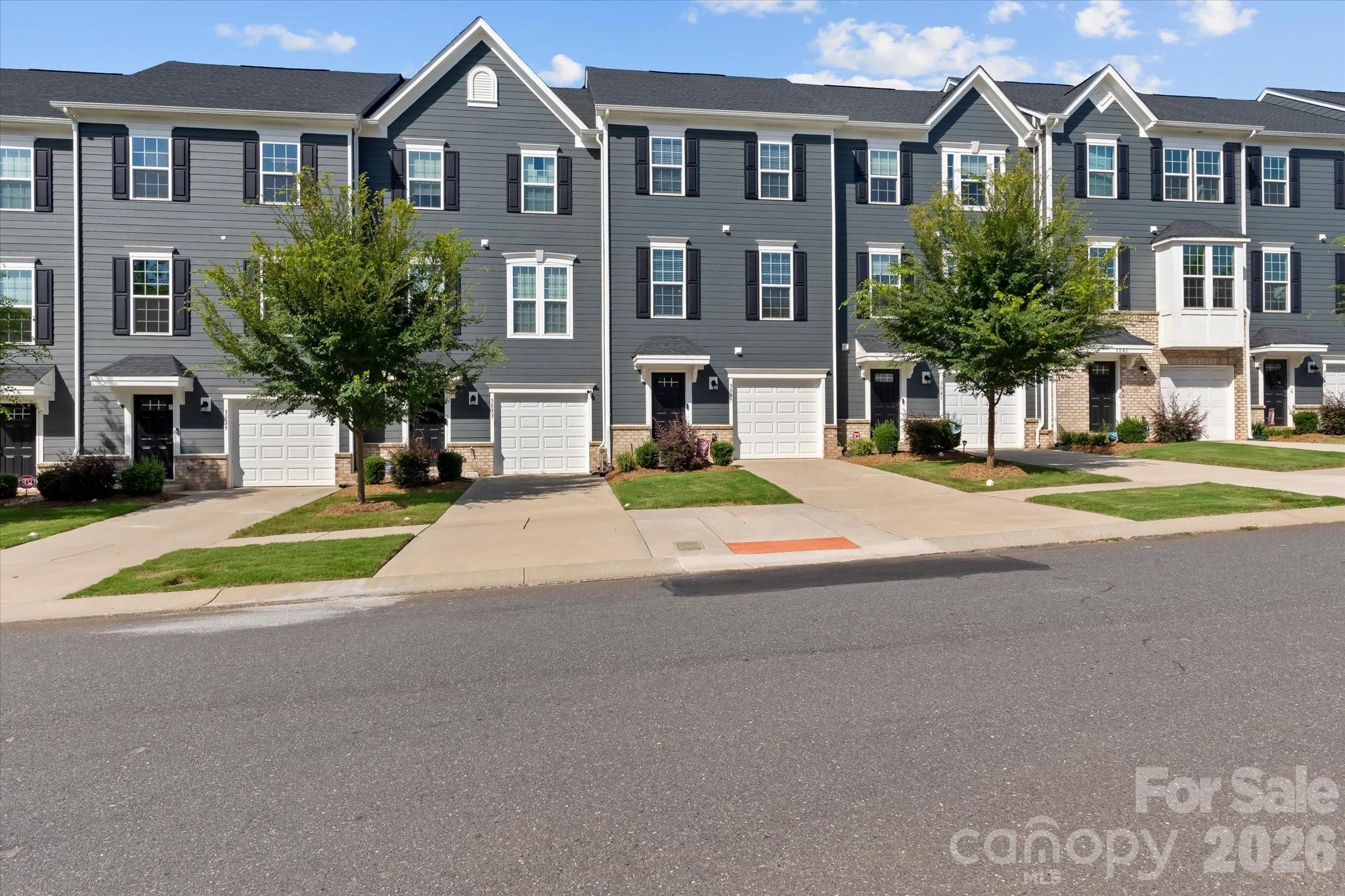 3037 Beeler Lane Property Photo 1