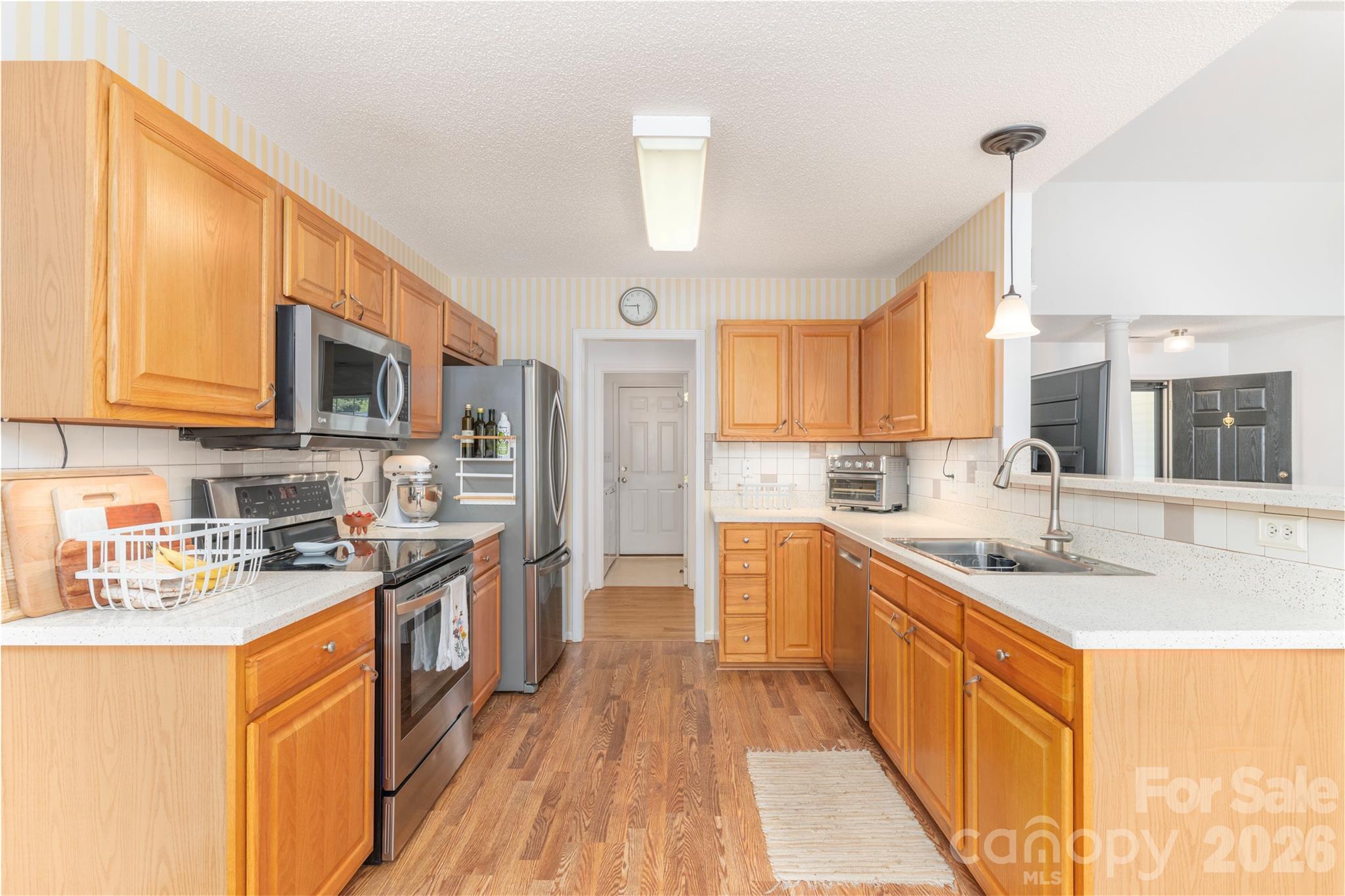 328 Planters Creek Road Property Photo 15
