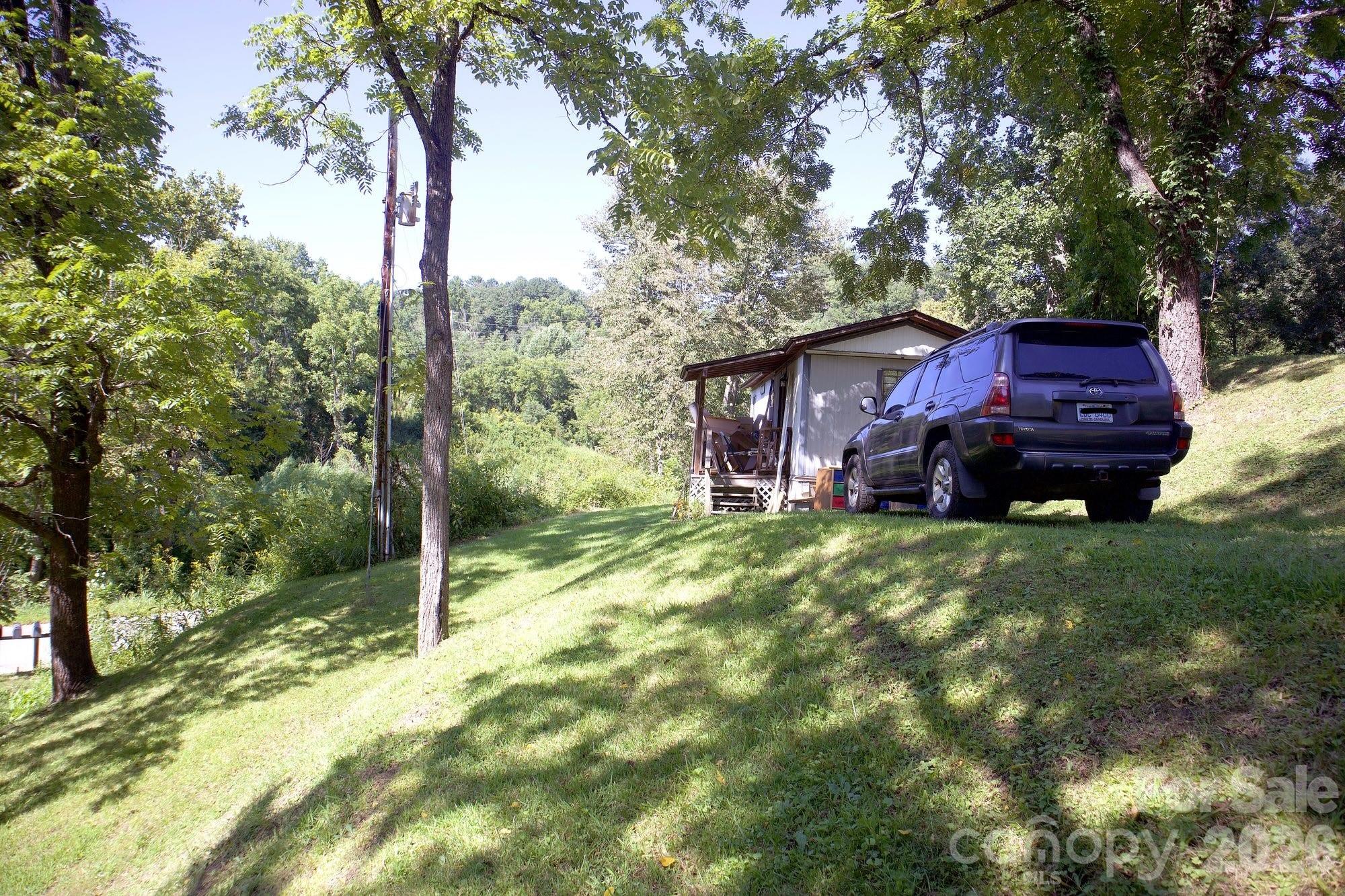 11 Jody Lane Property Photo 1