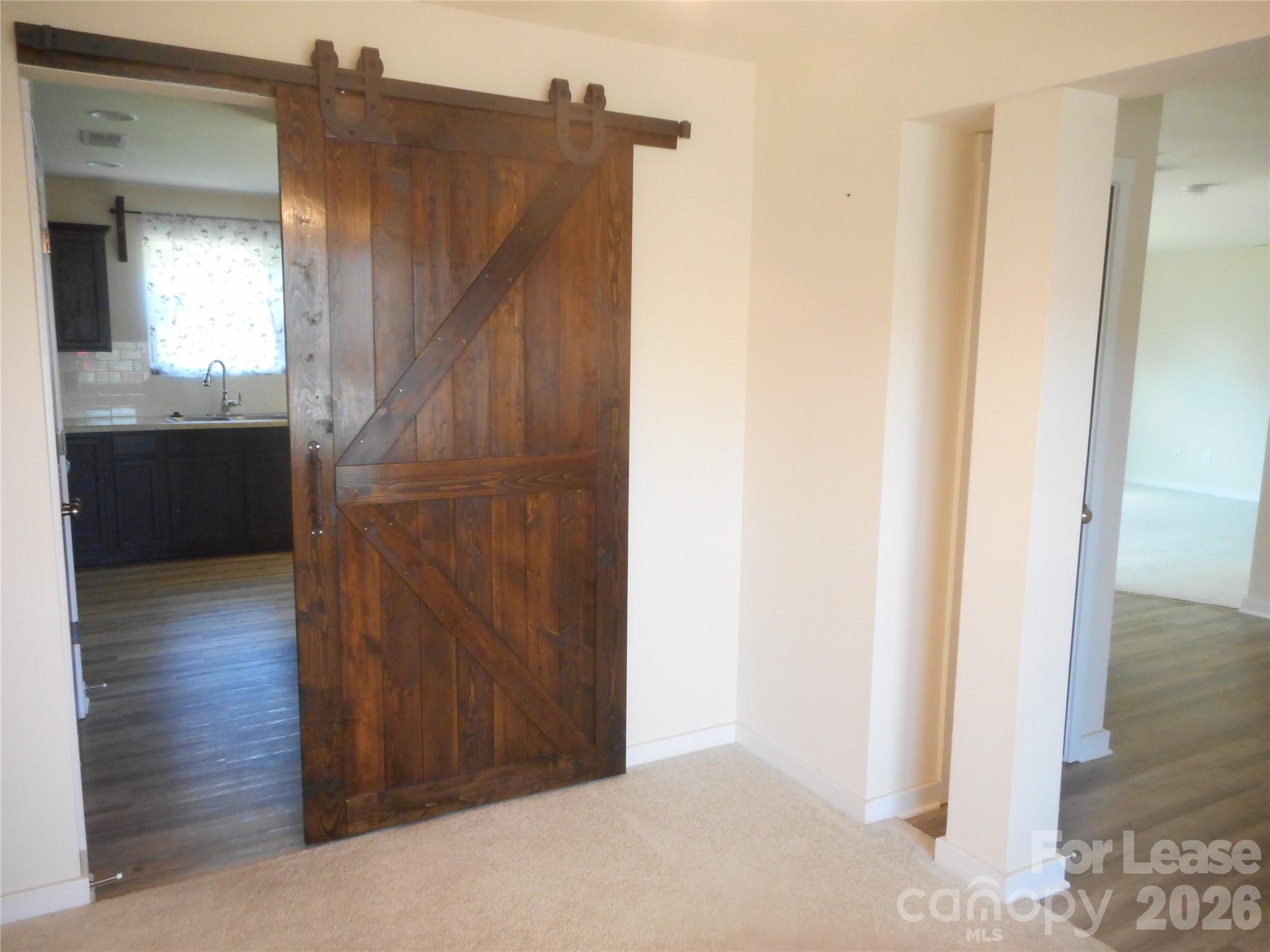 7156 Pitzer Drive Property Photo 14