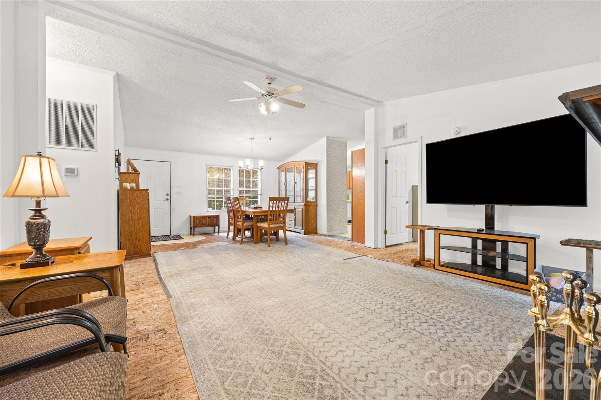 1475 Smith Woods Lane Property Photo 8