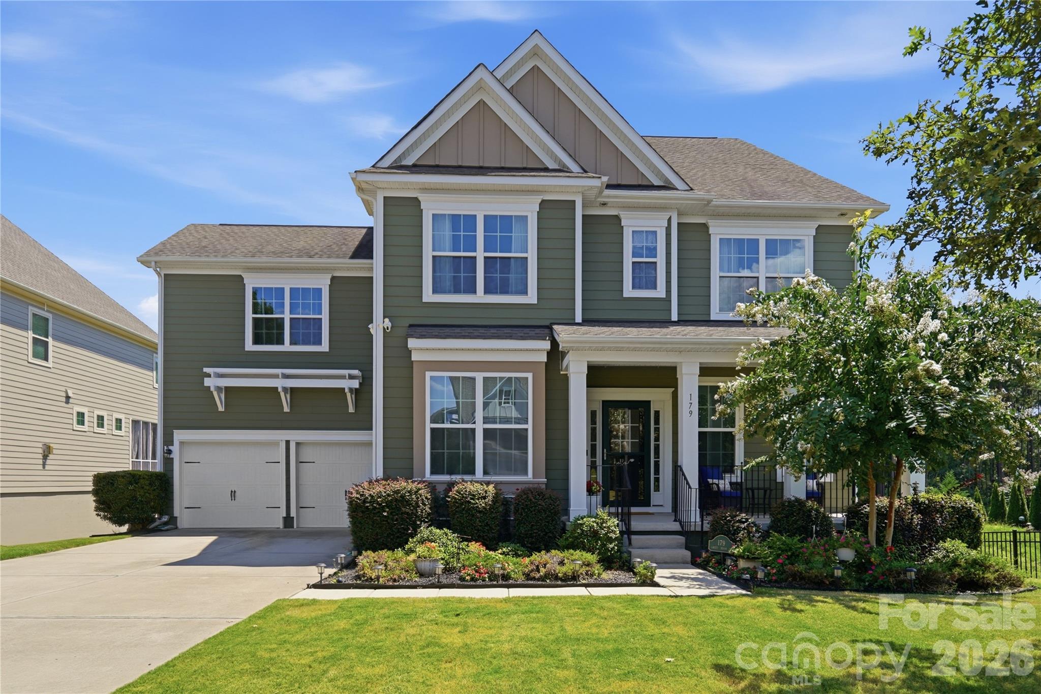 179 Sweet Briar Drive Property Photo 1