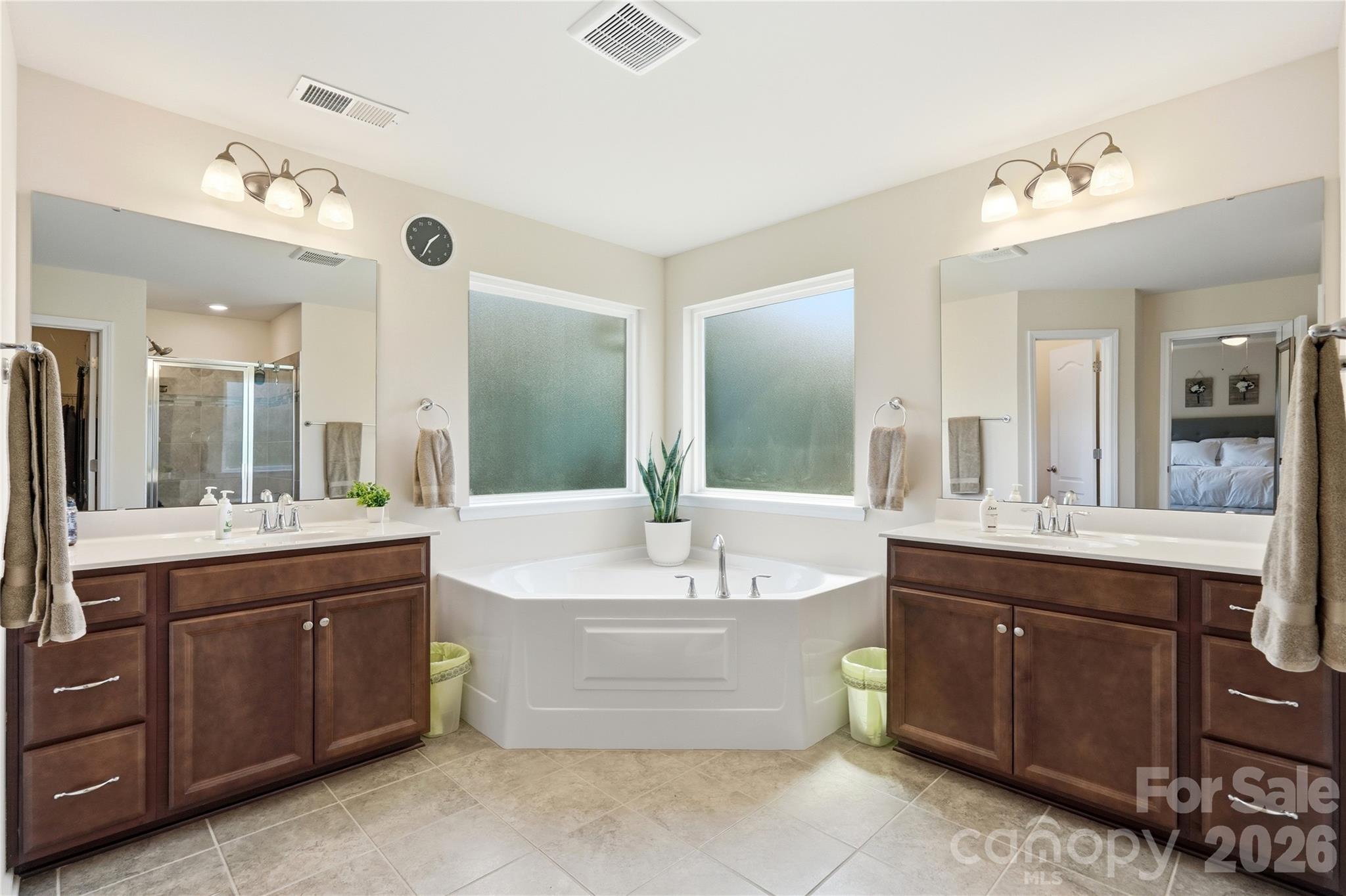 179 Sweet Briar Drive Property Photo 29